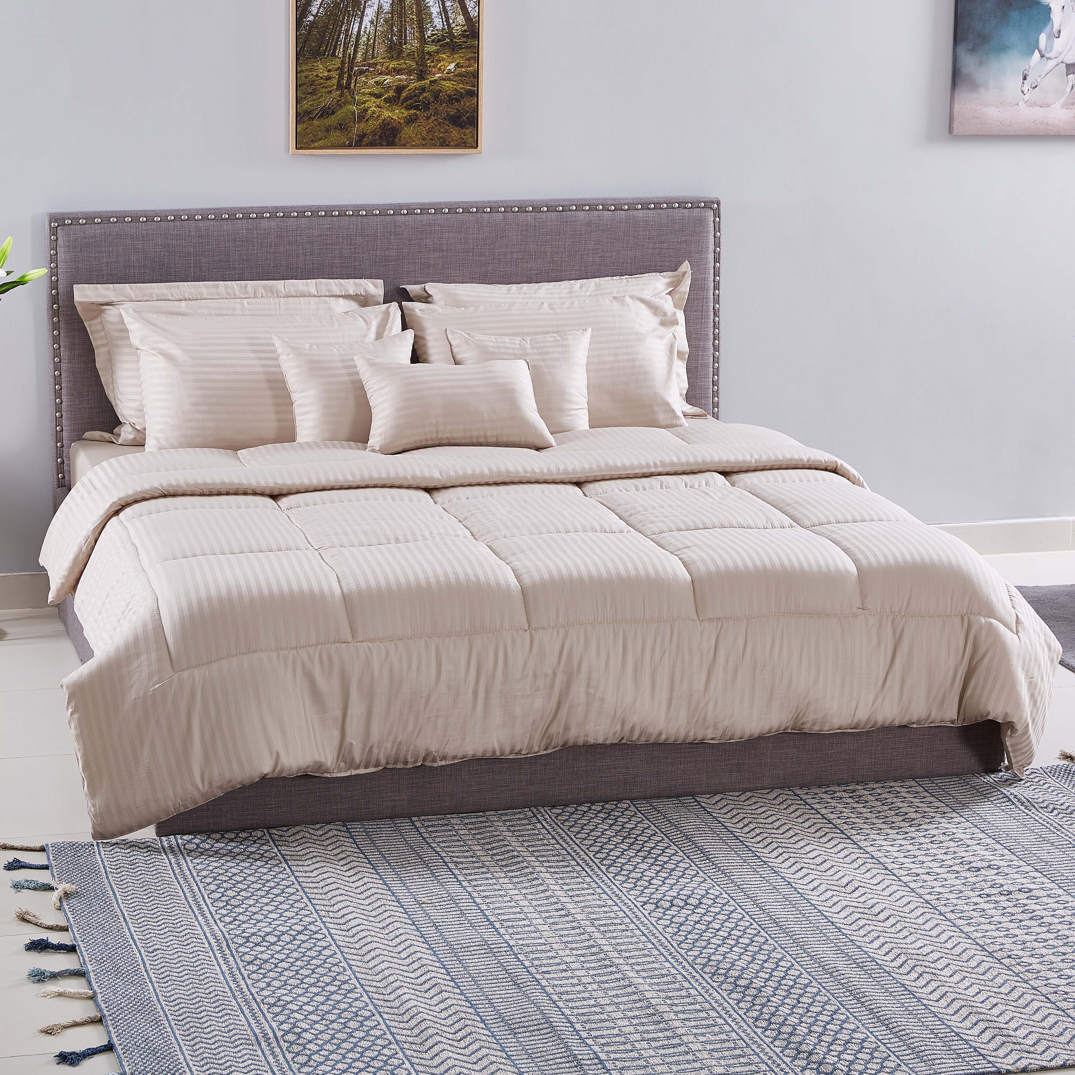 طقم ألحفة وبياضات سوبر كينج 9 قطع من هاميلتون - 240x240 سم-hbxhomeware-hbxdecorandfurnishings-image-1
