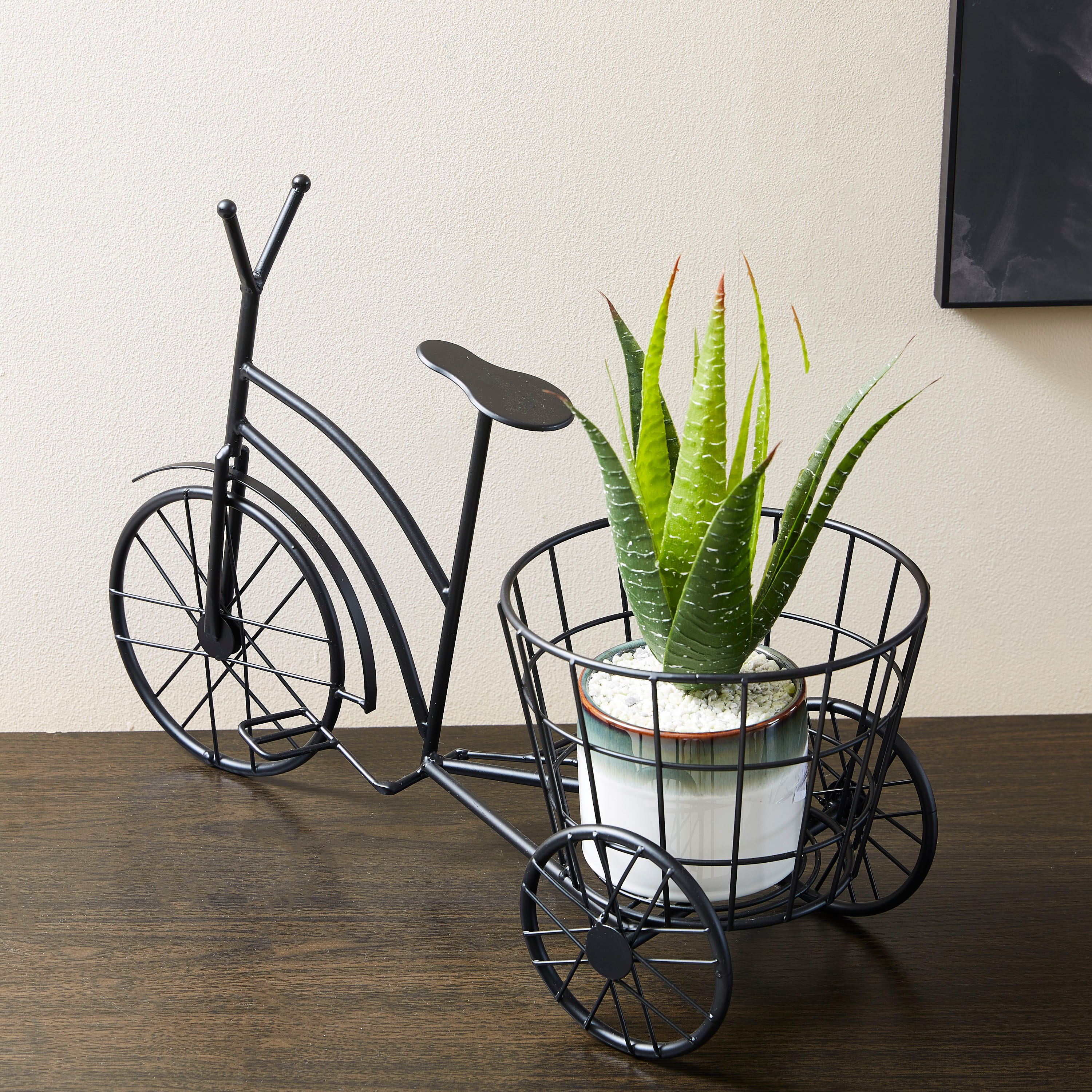 إناء زرع معدني على شكل دراجة من فيستا-hbxdecorandfurnishings-homeaccessories-artificialflowersandplants-image-3