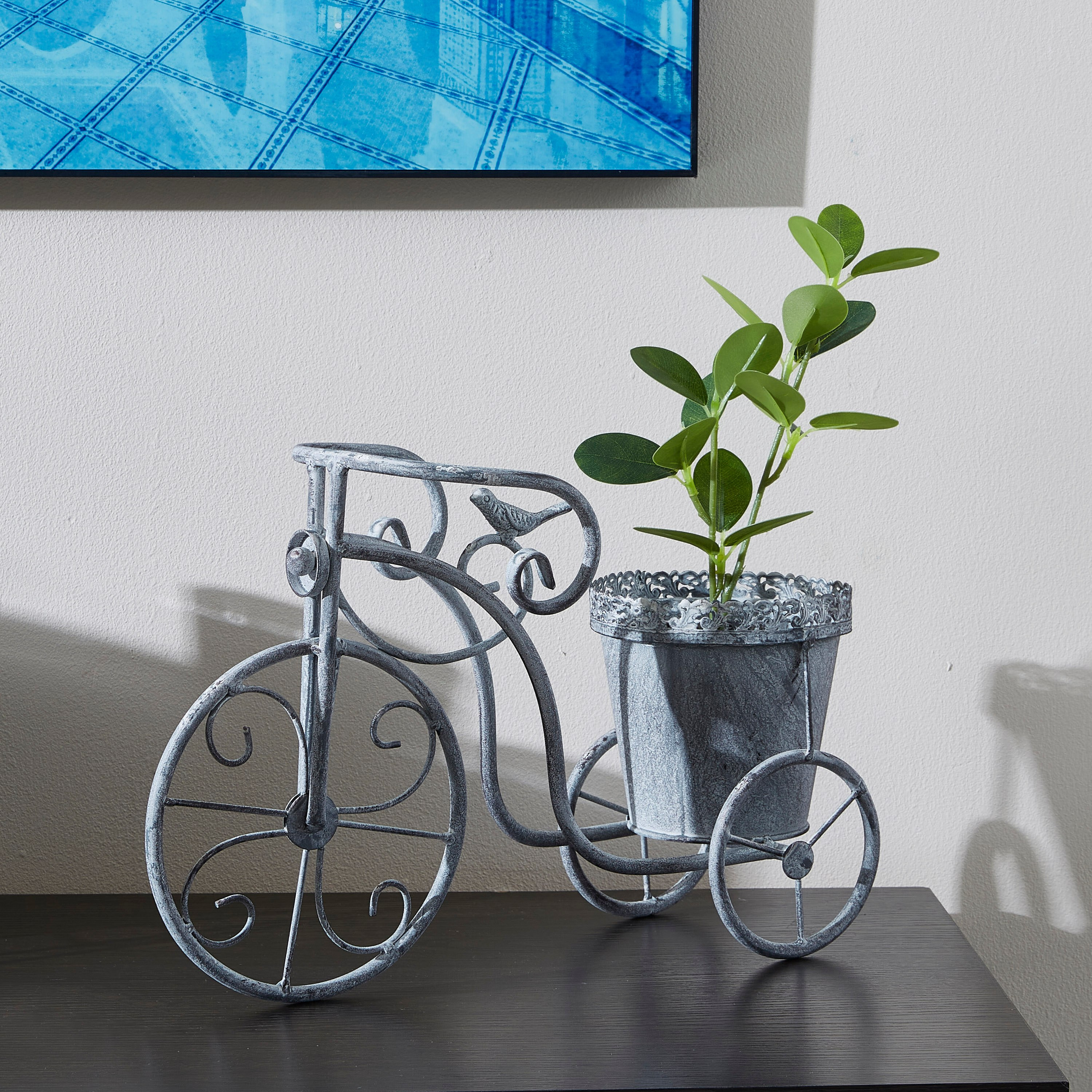 إناء زرع معدني على شكل دراجة من فيستا-hbxdecorandfurnishings-homeaccessories-artificialflowersandplants-image-1