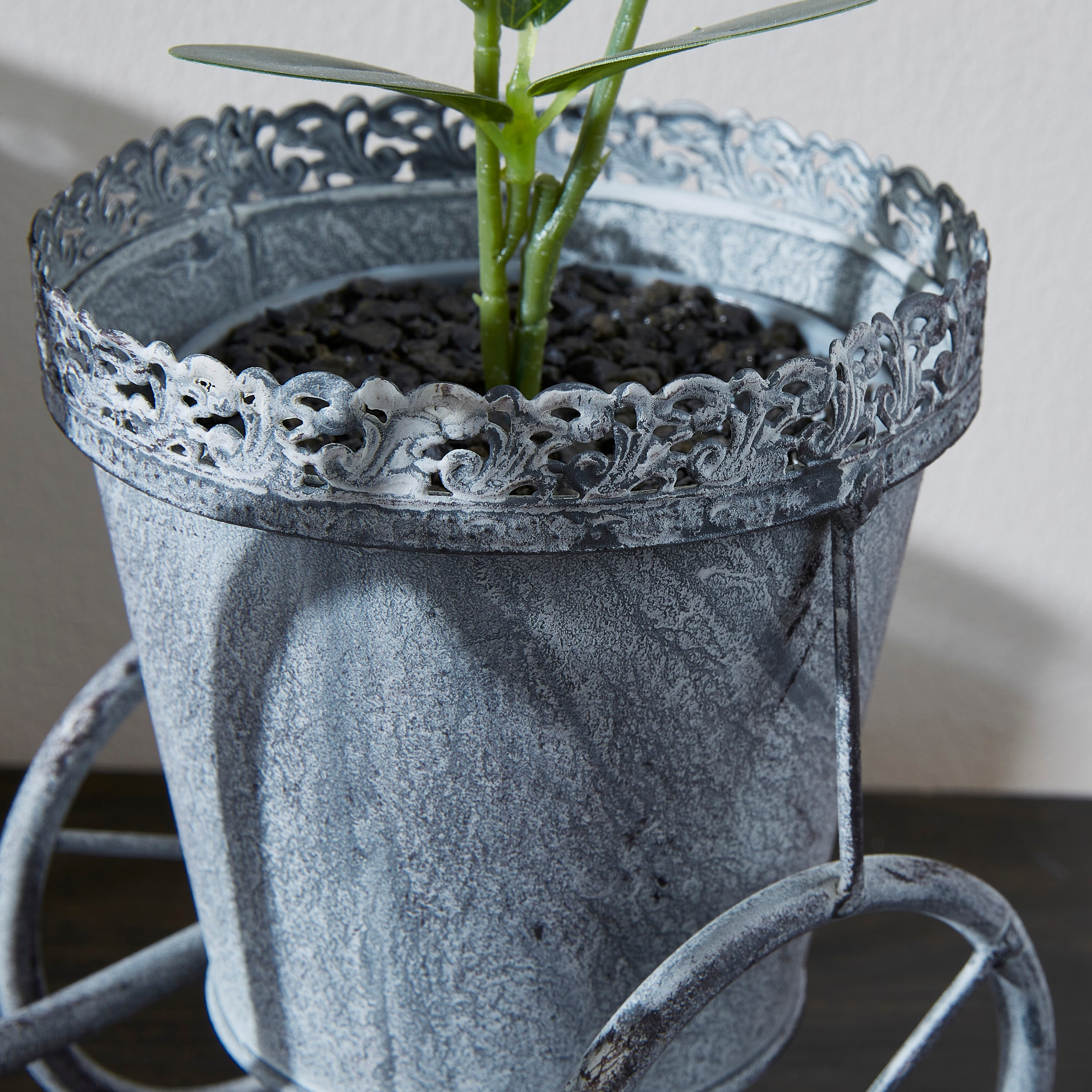 إناء زرع معدني على شكل دراجة من فيستا-hbxdecorandfurnishings-homeaccessories-artificialflowersandplants-image-5
