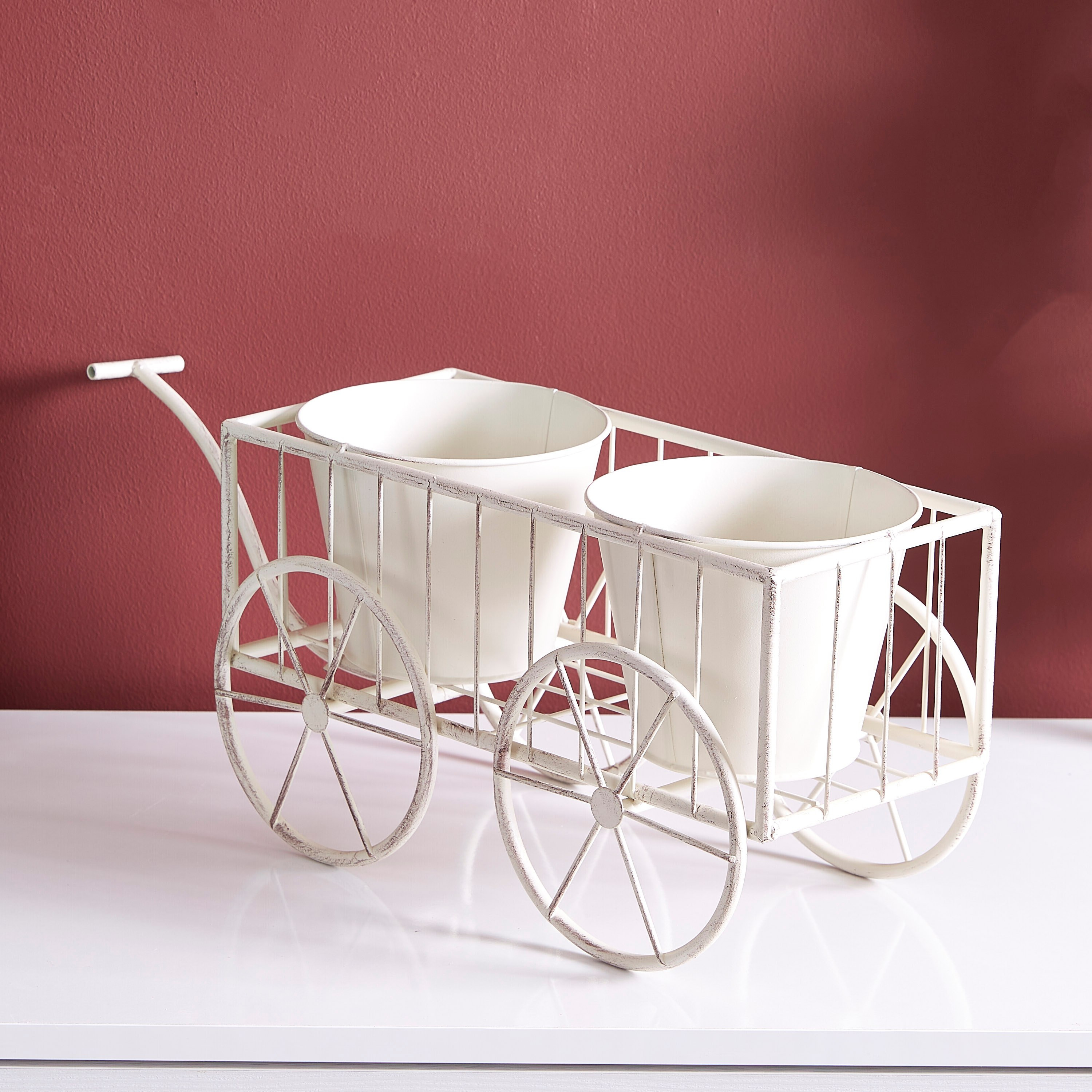 إناء زرع معدني على شكل دراجة بإصيصين من فيستا-hbxdecorandfurnishings-homeaccessories-artificialflowersandplants-image-3