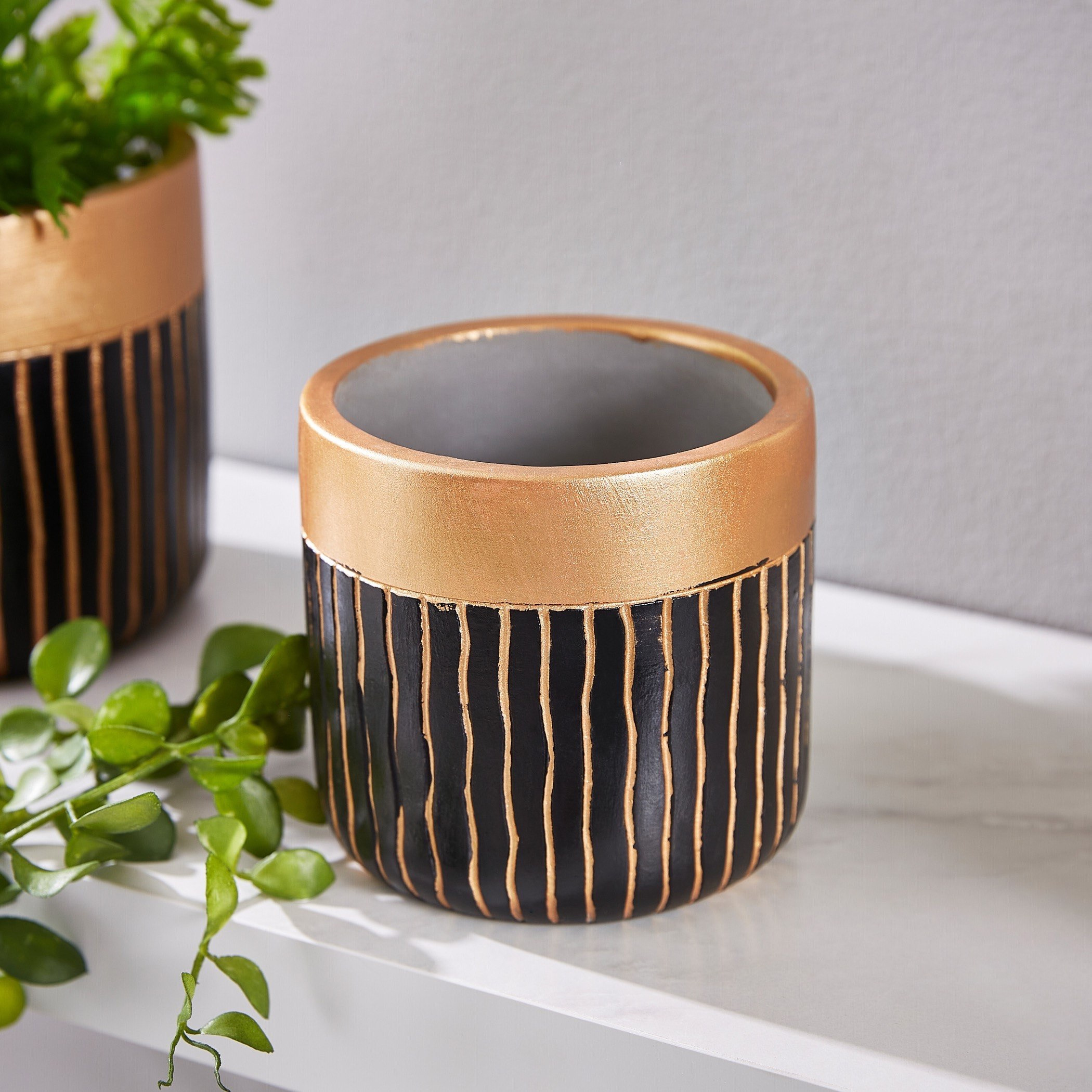 إصيص حديقة اسمنت من سيجو-hbxdecorandfurnishings-homeaccessories-artificialflowersandplants-image-1