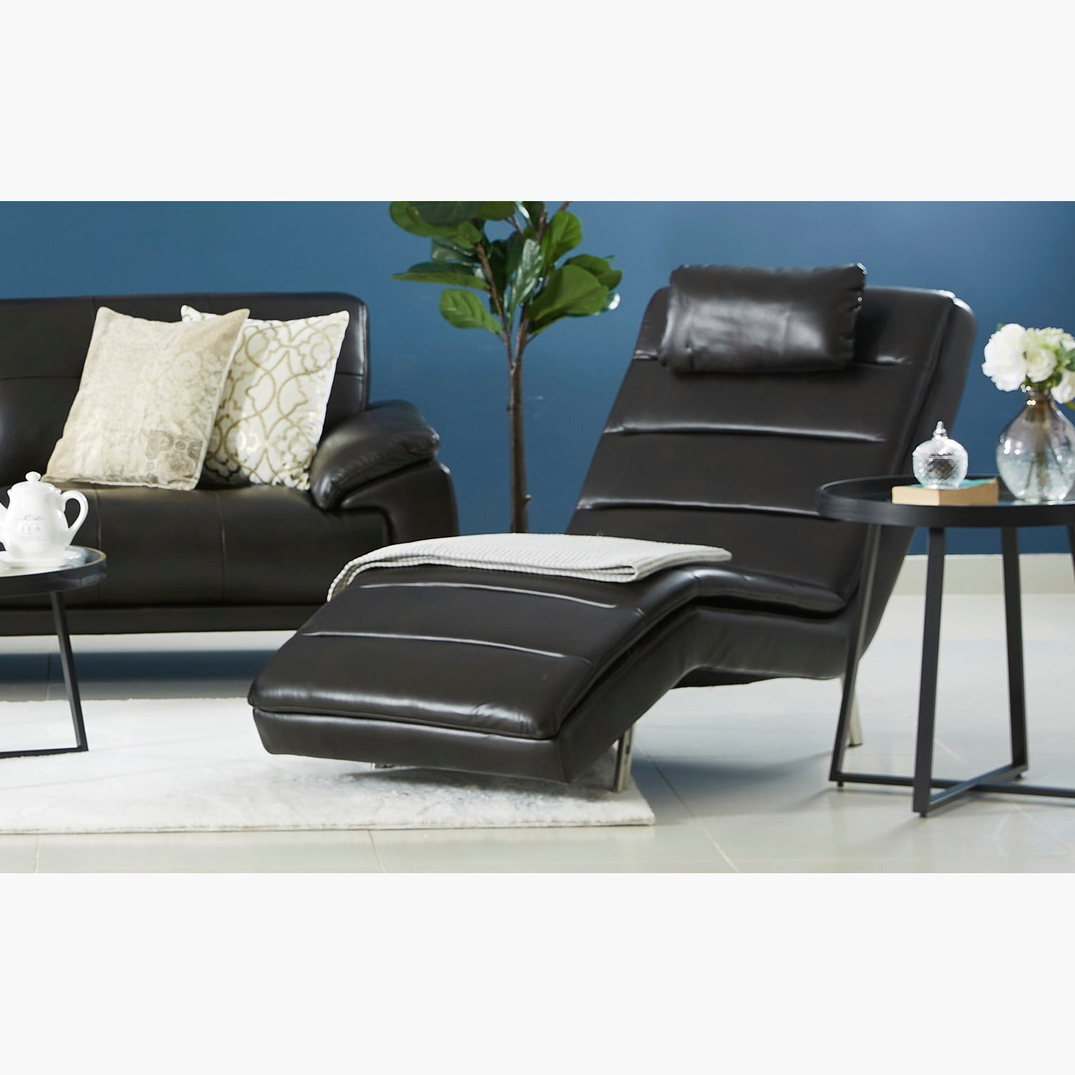 Faux leather store chaise