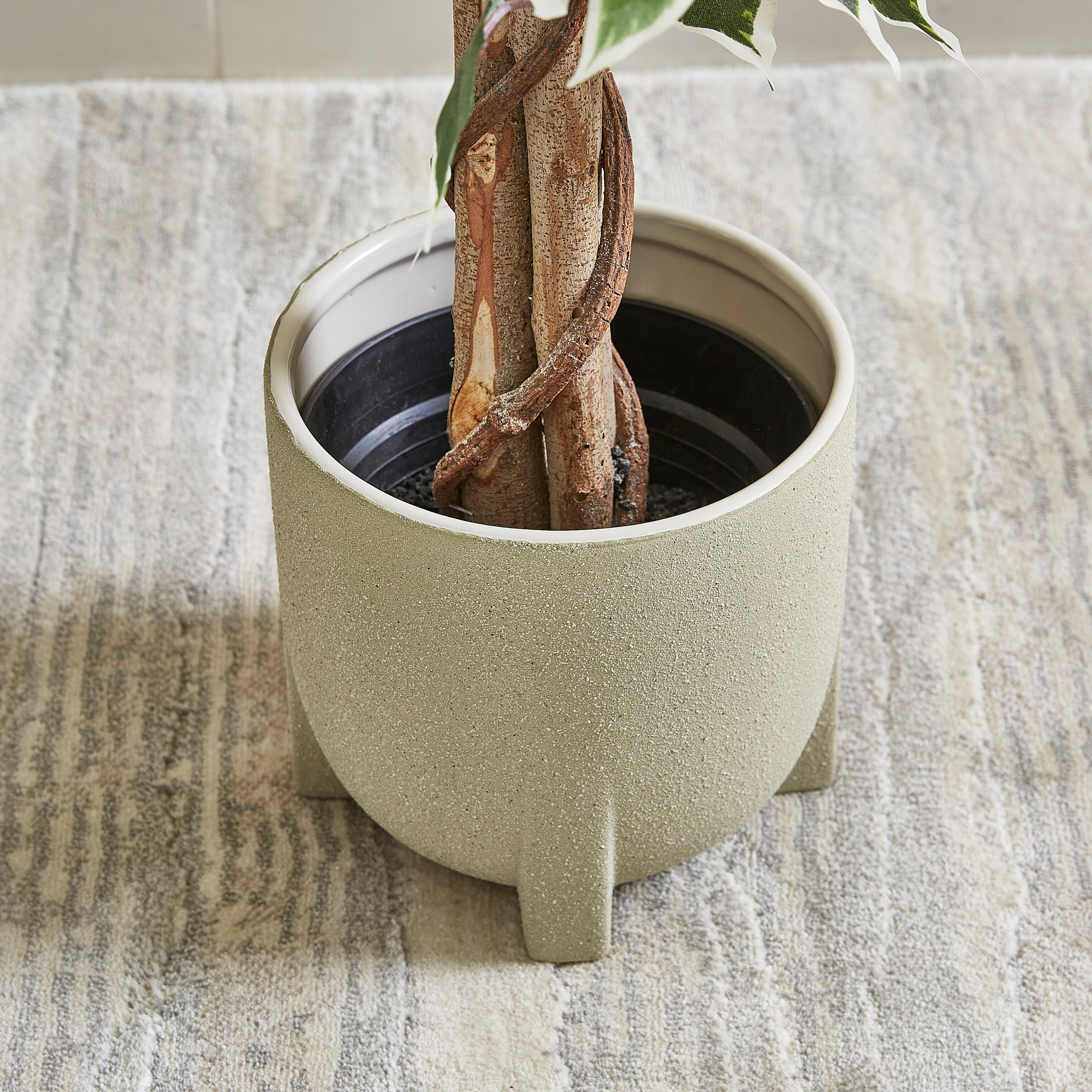 مزهريّة حجر من هوان سكاندي-hbxbedroom-decorandaccessories-vases-image-2