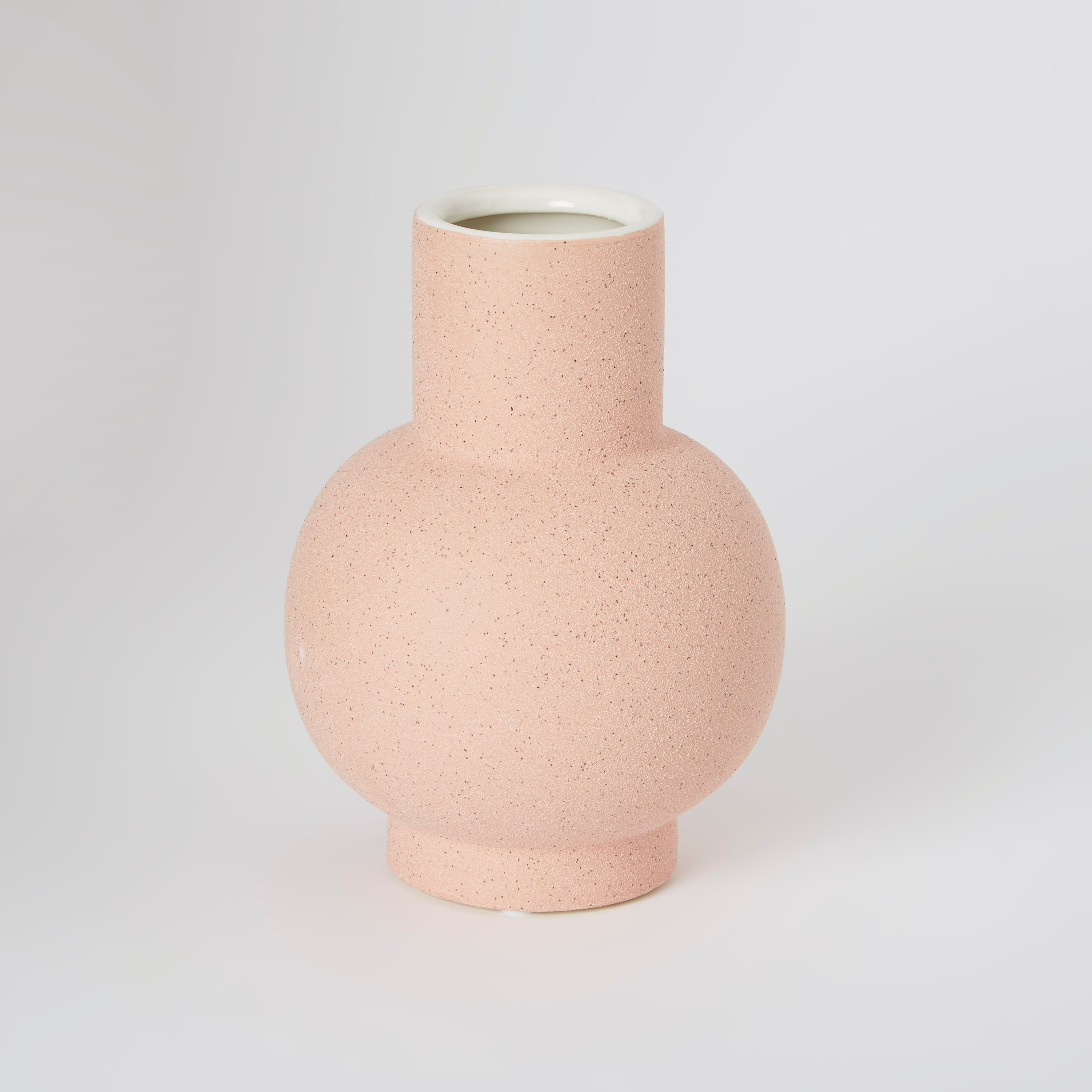مزهرية حجر من كاميليا بوتيك-hbxbedroom-decorandaccessories-vases-image-4