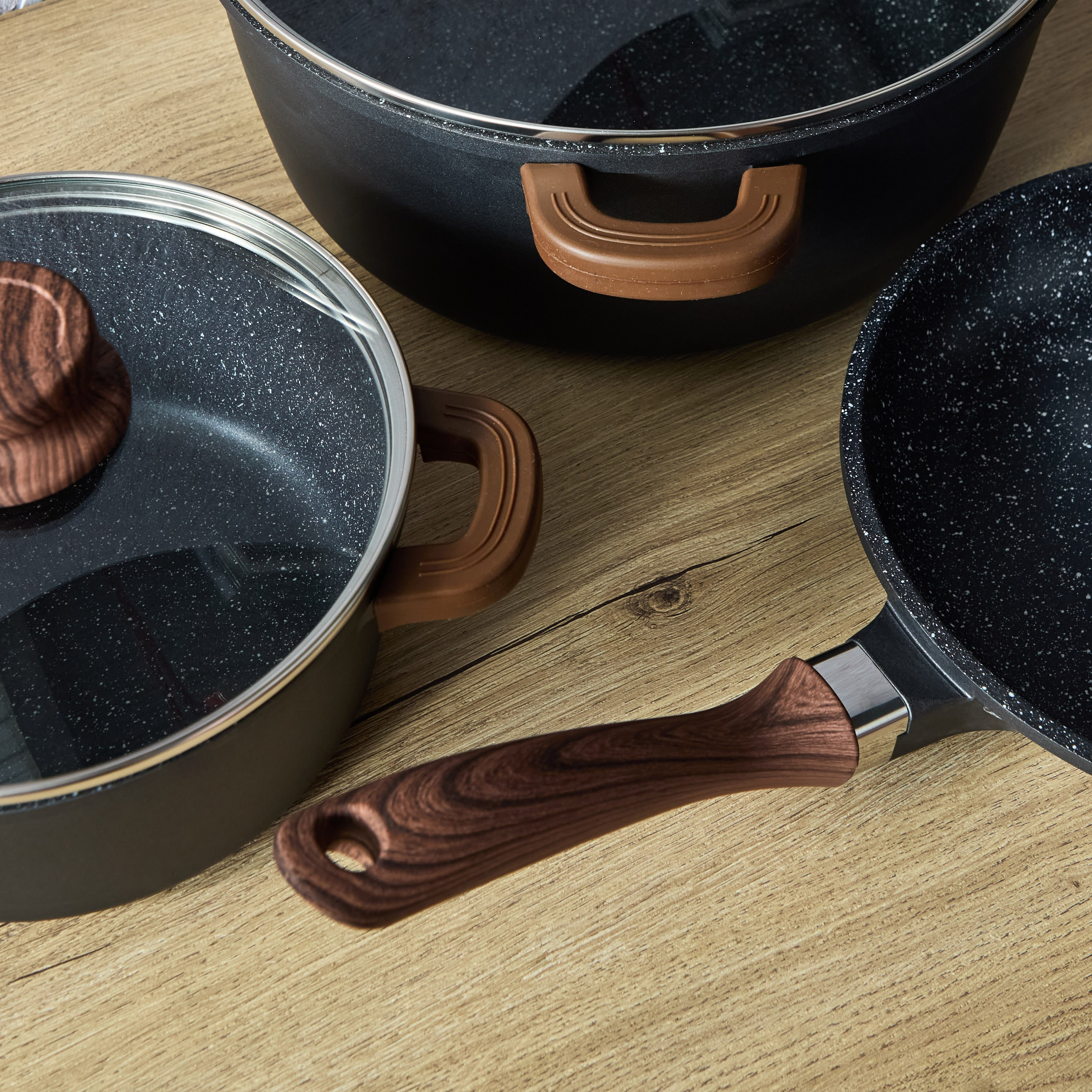La Cucina 8-Piece Die Cast Aluminium Cookware Set-hbxkitchen-kitchenware-foodpreparation-image-3