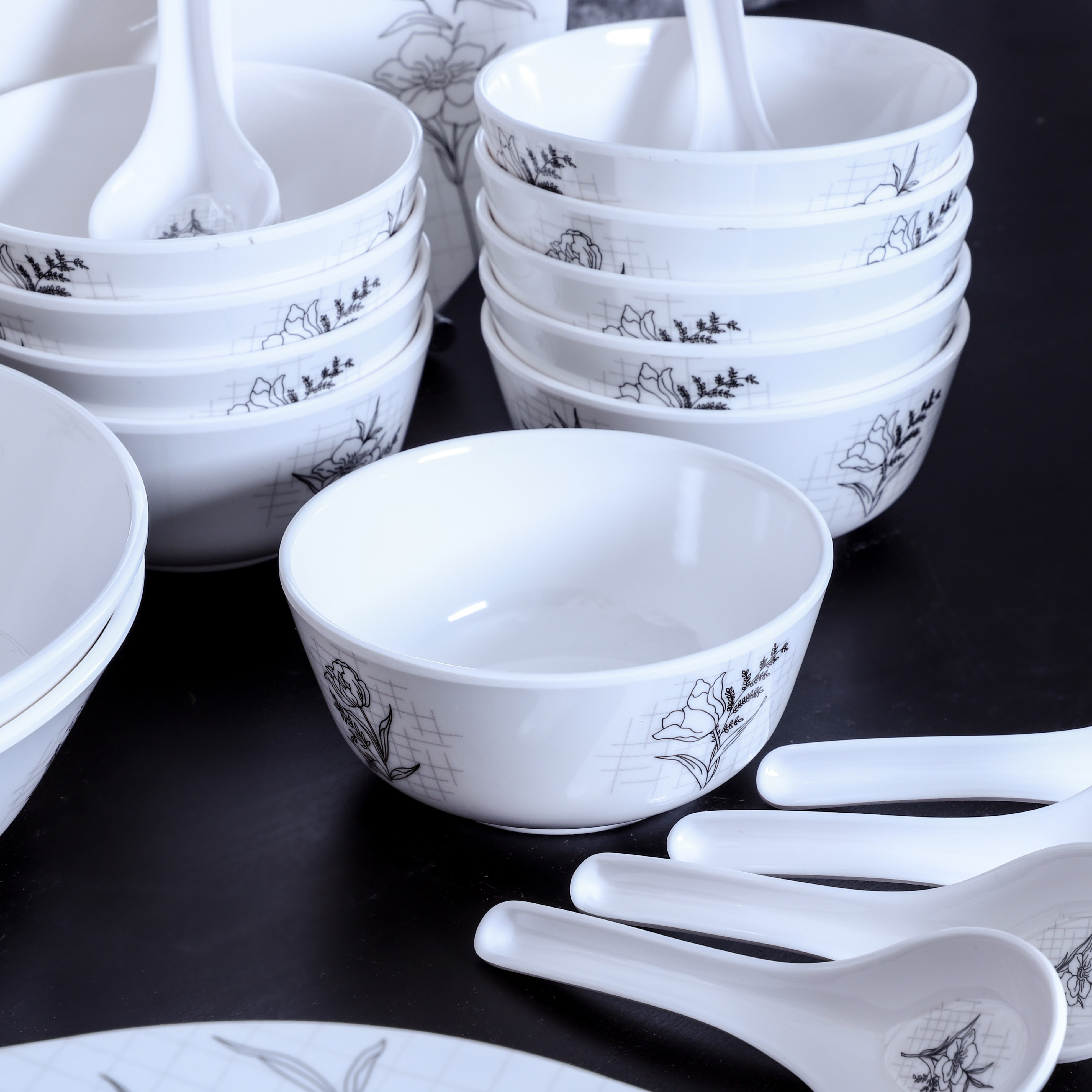 طقم مستلزمات مائدة 50 قطعة من روز ميراكل-hbxhomeware-hbxkitchen-image-5