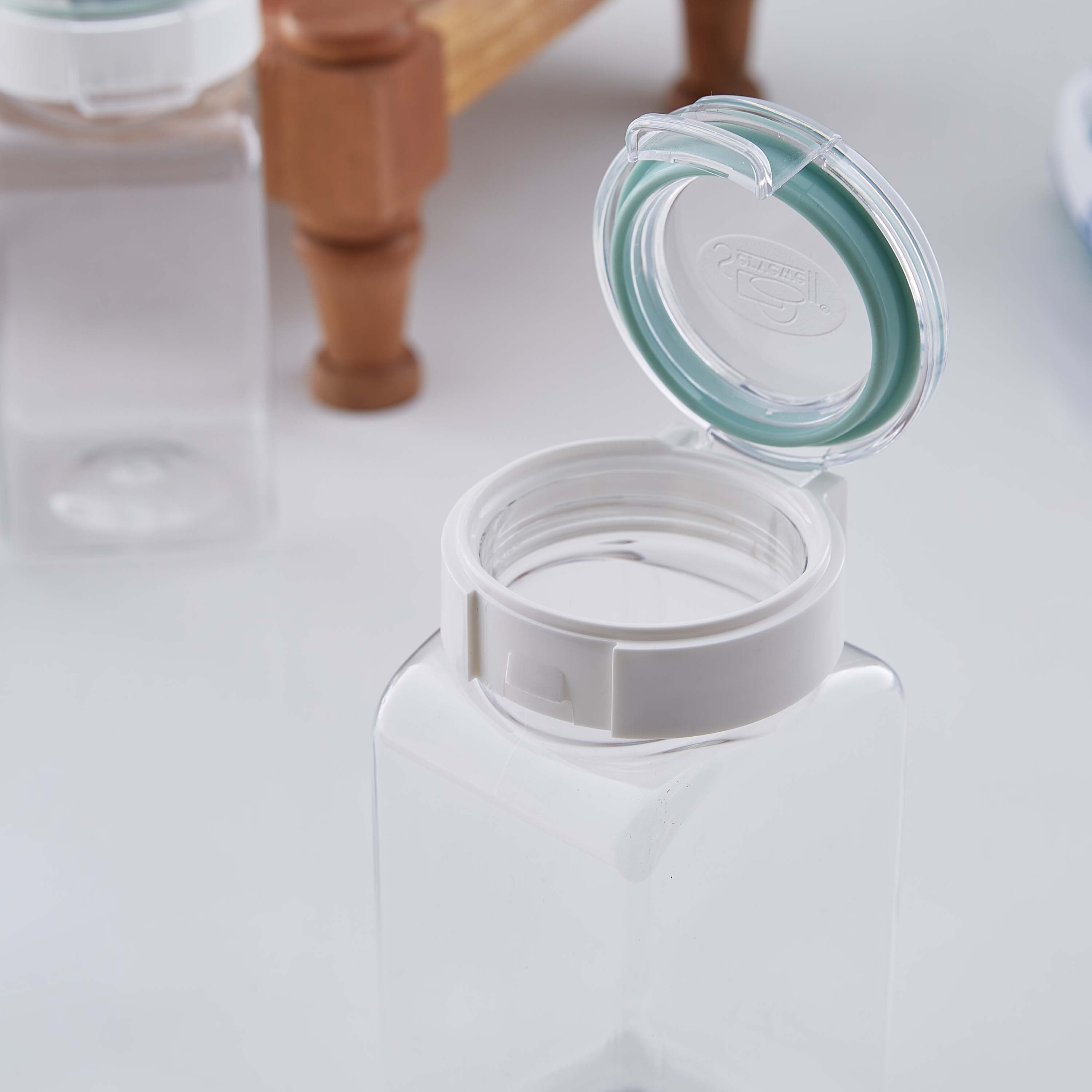 طقم حاويات 4 قطع من إيزي كليك - 500 مل-hbxhomeware-hbxkitchen-image-3