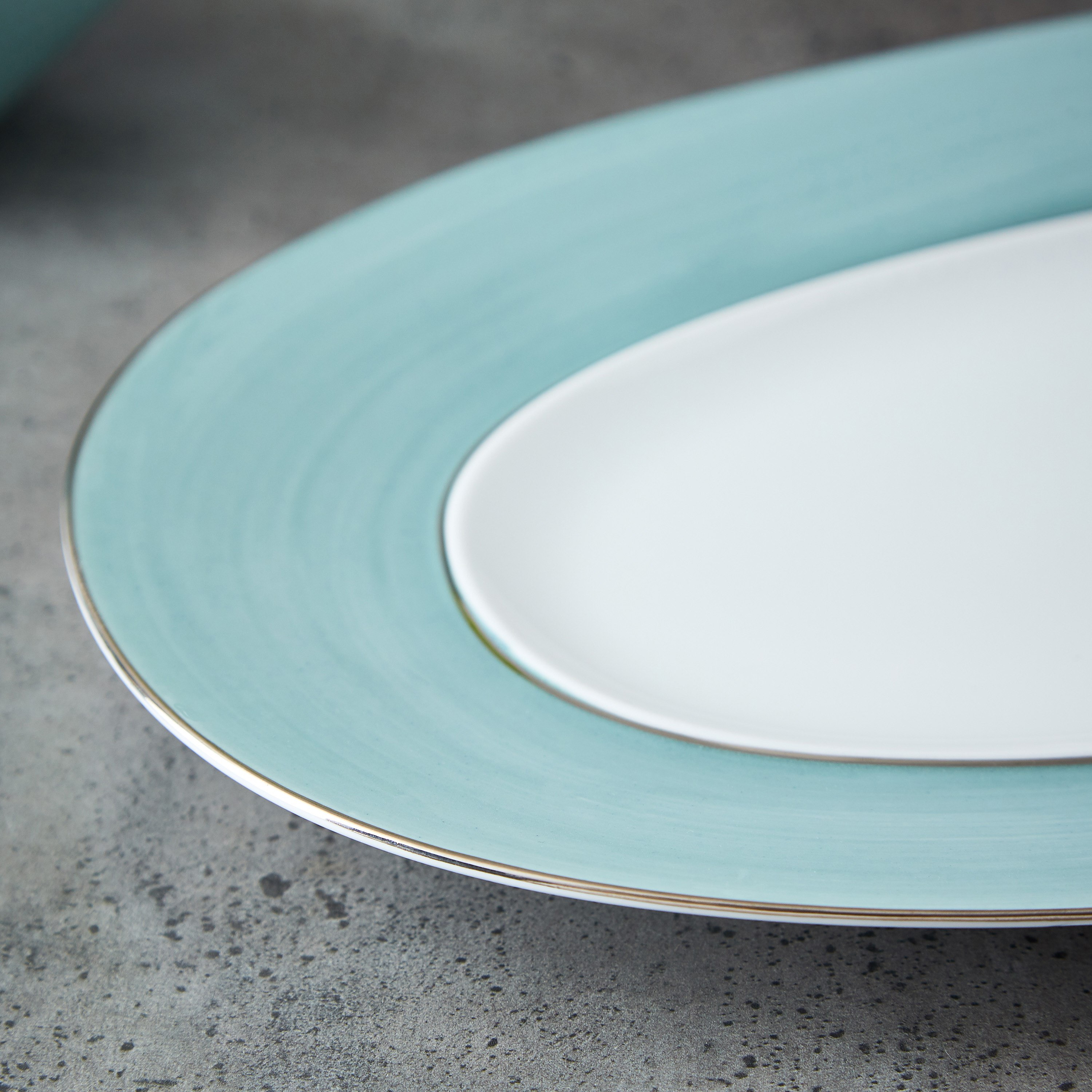Elegente Oval Platter - 38 cm-hbxdecorandfurnishings-tabletop-crockery-image-2