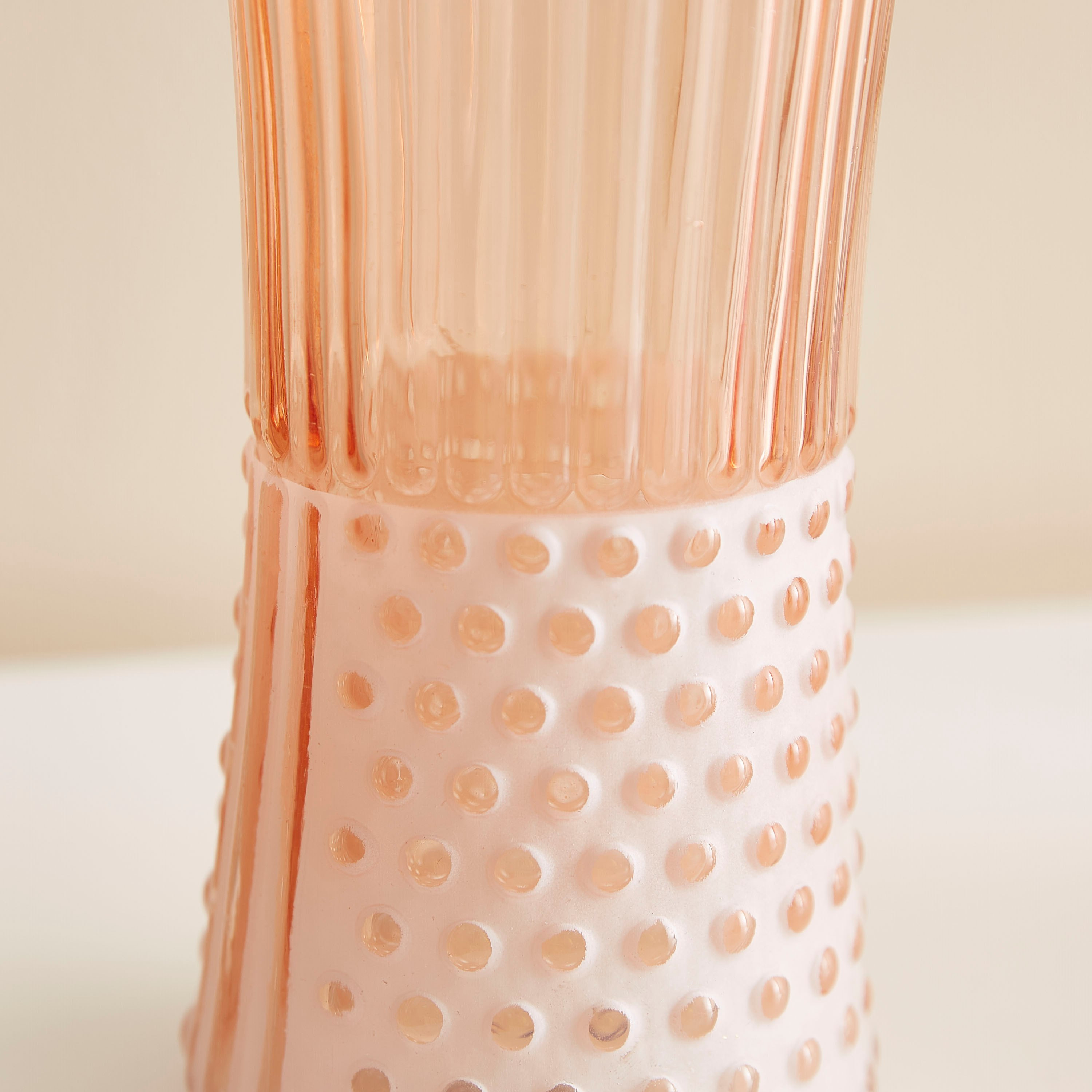 مزهرية زجاجية من كلايد-hbxbedroom-decorandaccessories-vases-image-3