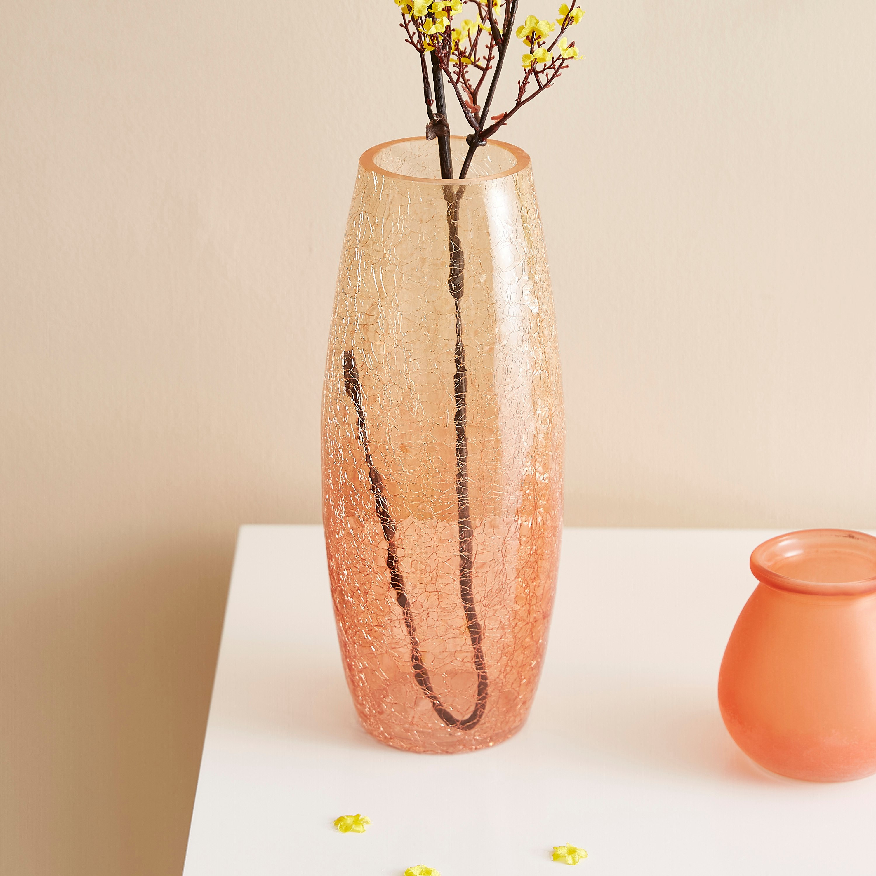 مزهرية زجاجية من كلايد-hbxbedroom-decorandaccessories-vases-image-1