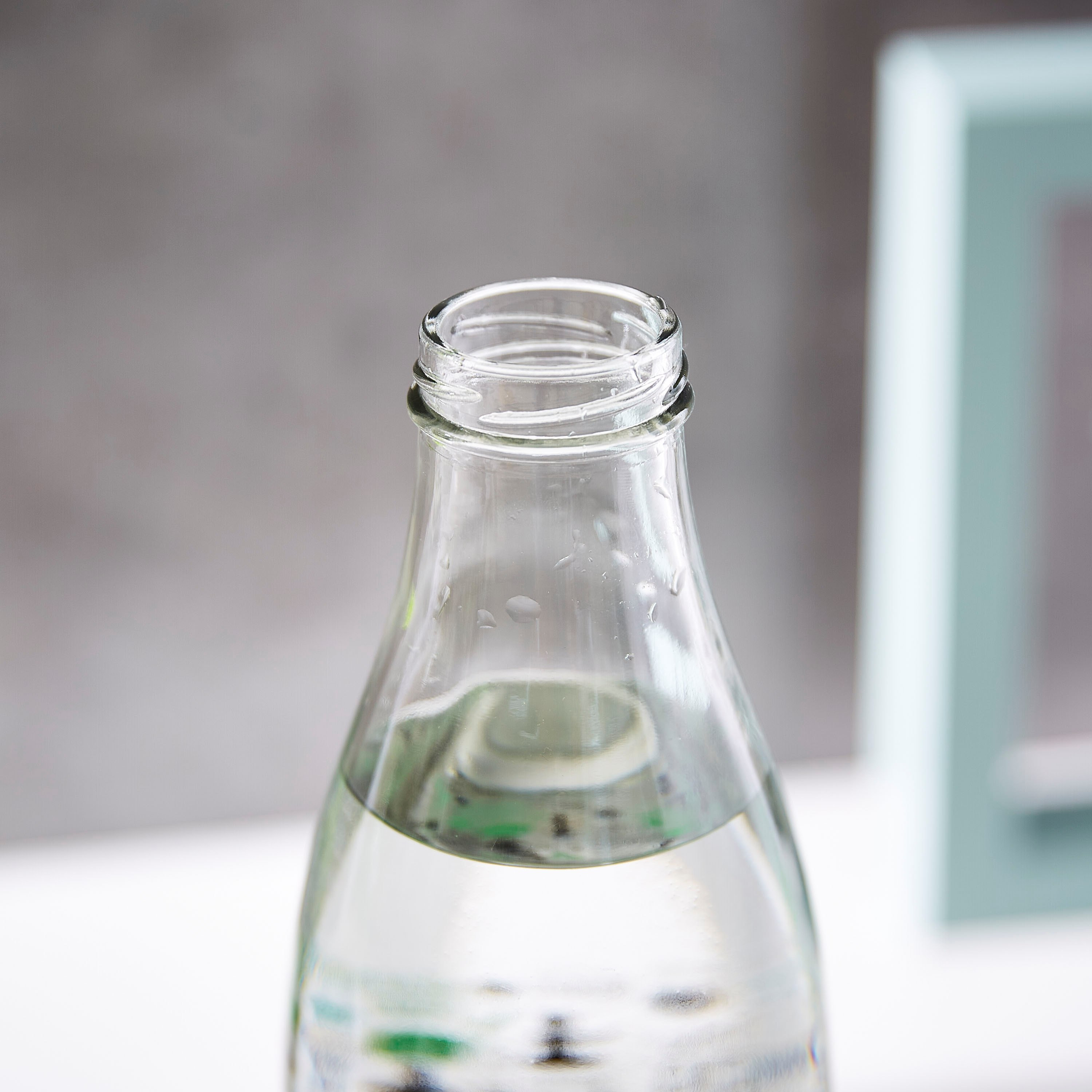 قارورة حليب بطبعات يوجا من بيليسيمو- 1 لتر-hbxhomeware-hbxkitchen-image-3