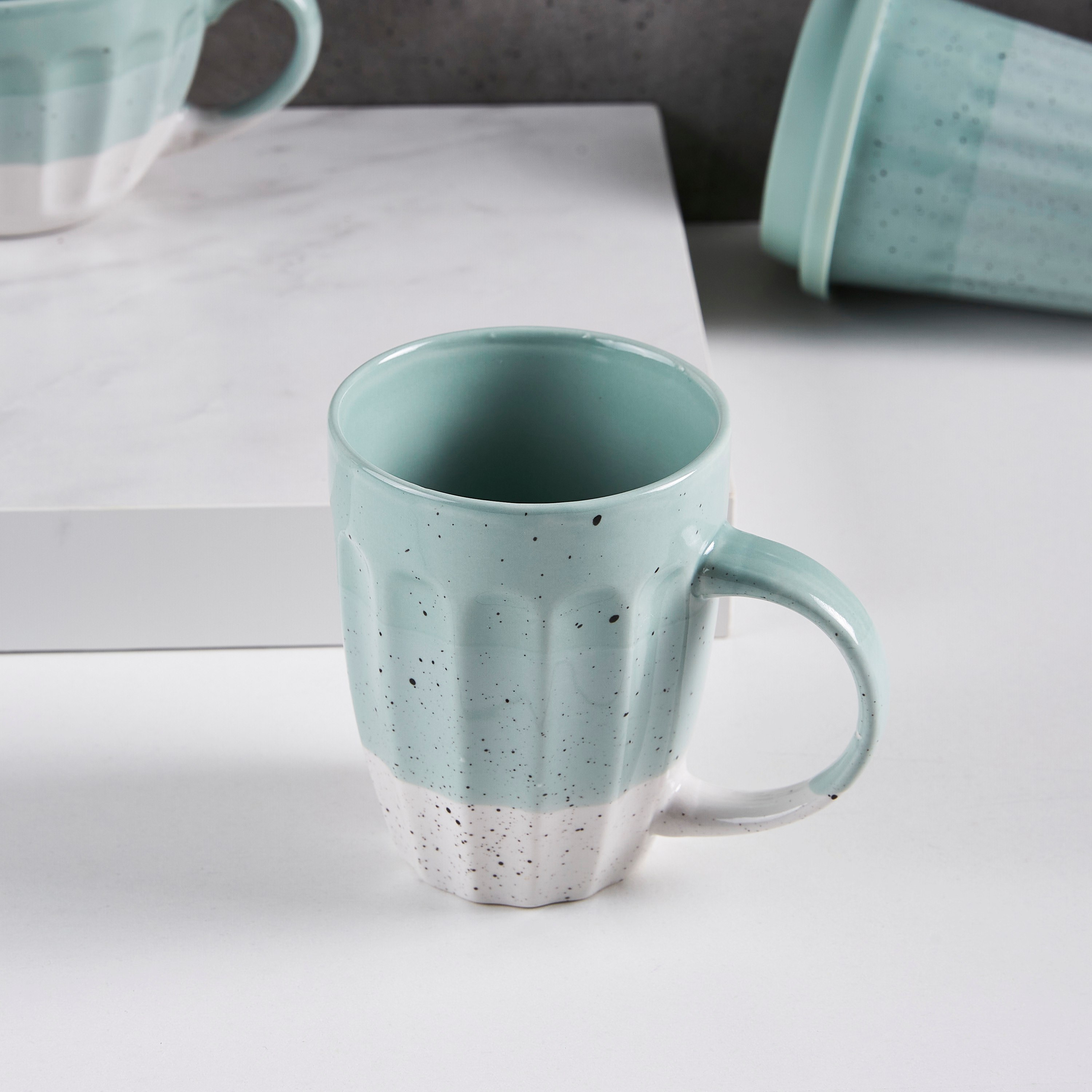 Galexia Ceramic Embossed Mug - 320 ml-hbxdecorandfurnishings-tabletop-crockery-image-2