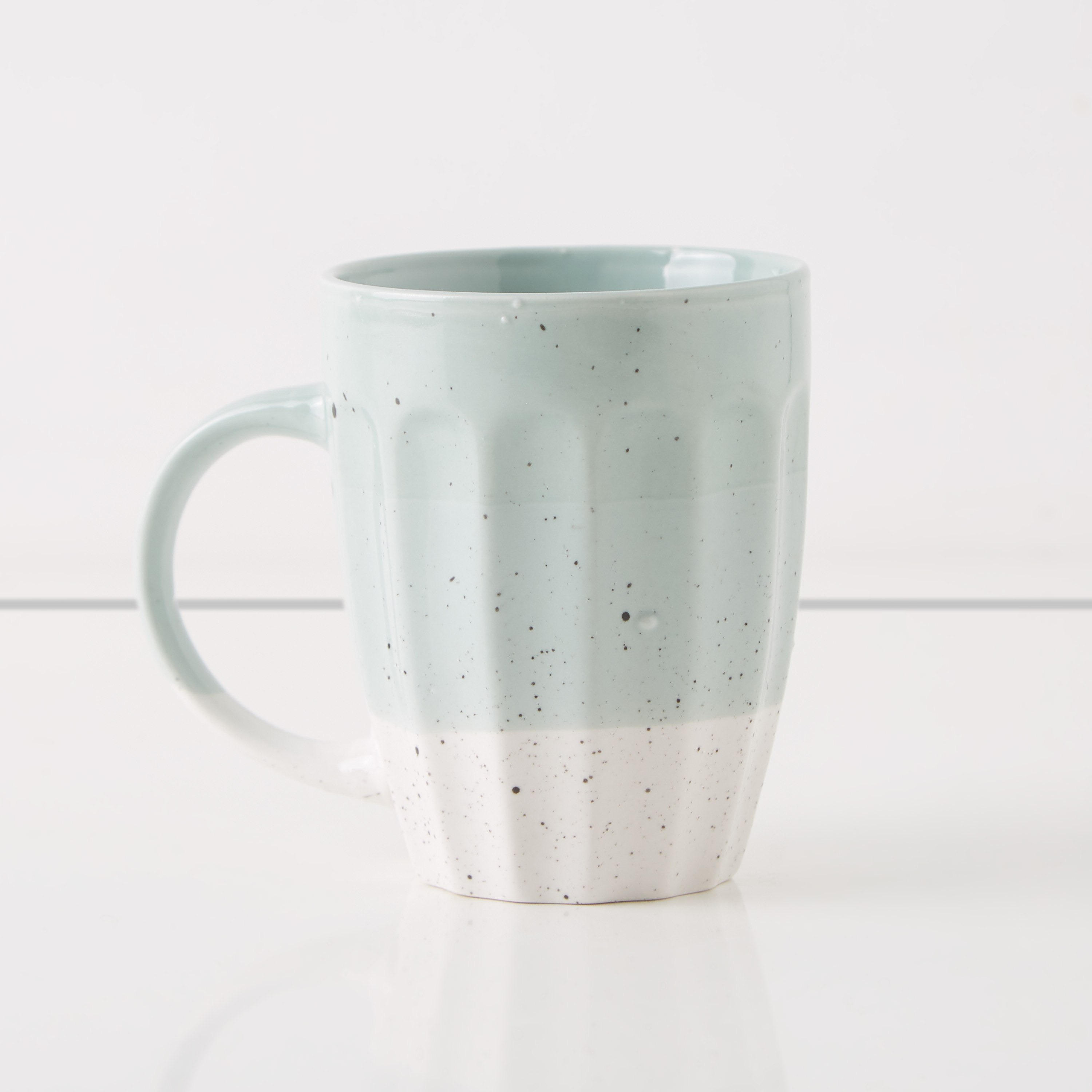 Galexia Ceramic Embossed Mug - 320 ml-hbxdecorandfurnishings-tabletop-crockery-image-5