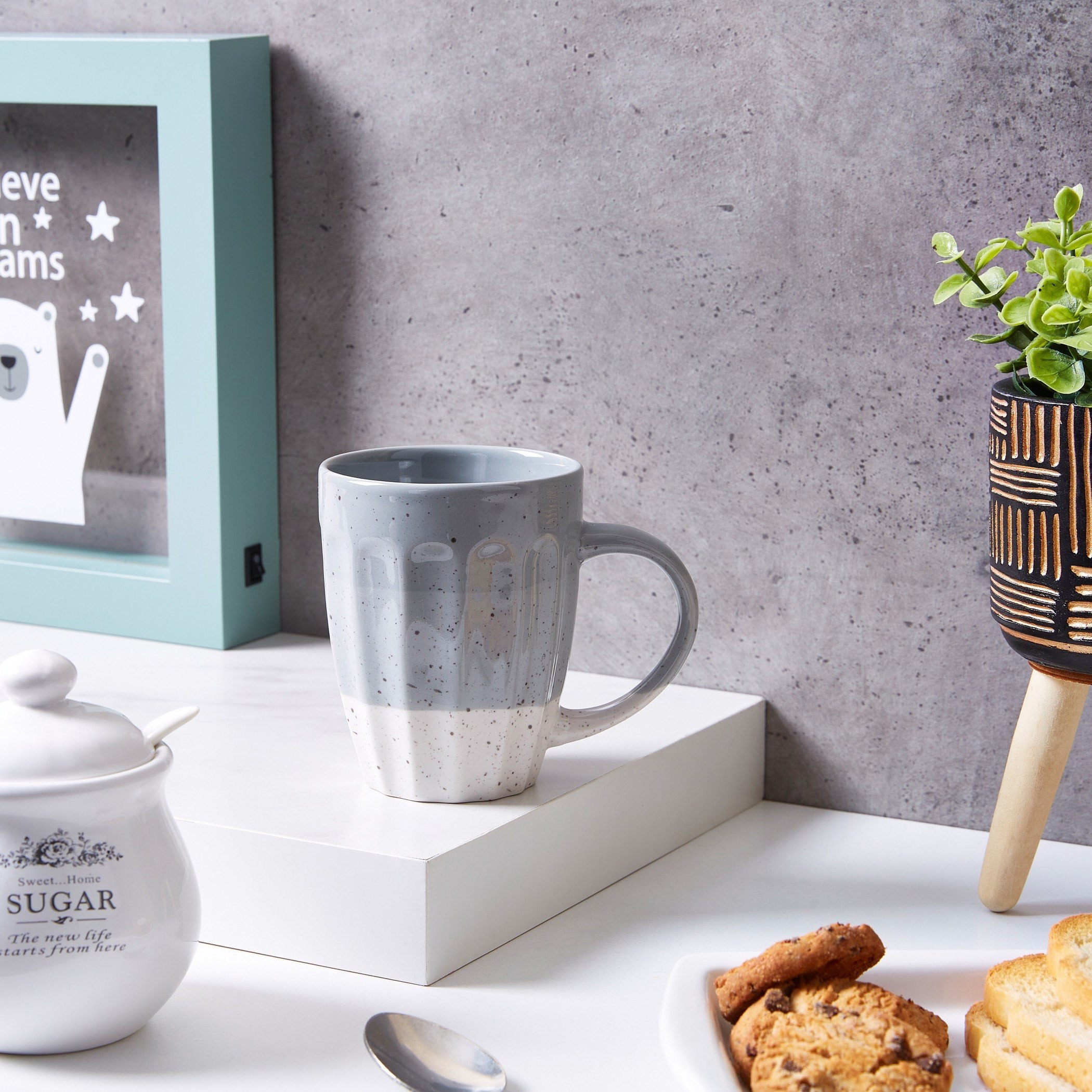 Galexia Ceramic Embossed Mug - 320 ml-hbxdecorandfurnishings-tabletop-crockery-image-4