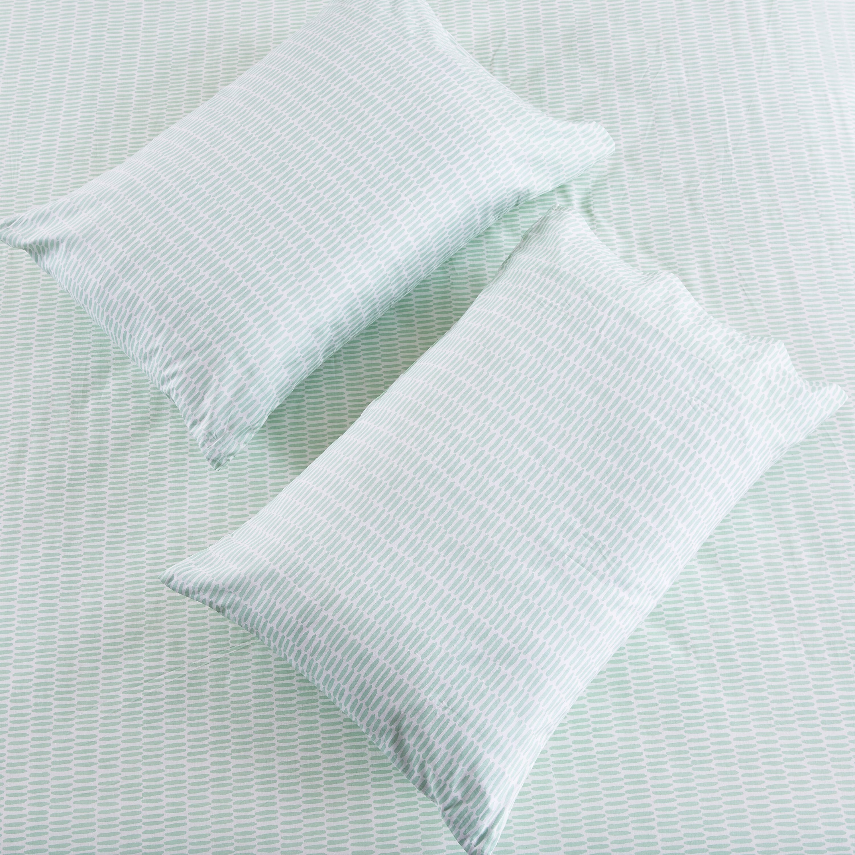 طقم غطاء وسادة قطعتين من مارتن - 50x75 سم-hbxhomeware-hbxbedroom-image-2