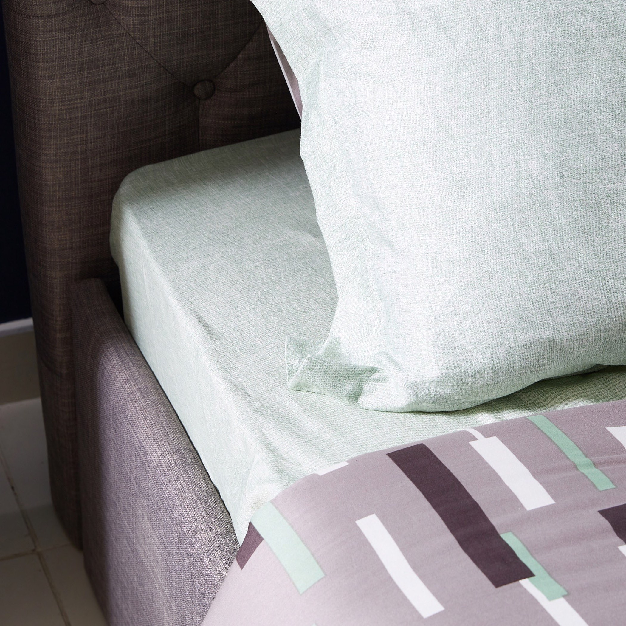 Adler Cotton King Size 9-Piece BIAB Comforter Set - 240x240 cm-hbxhomeware-hbxdecorandfurnishings-image-4