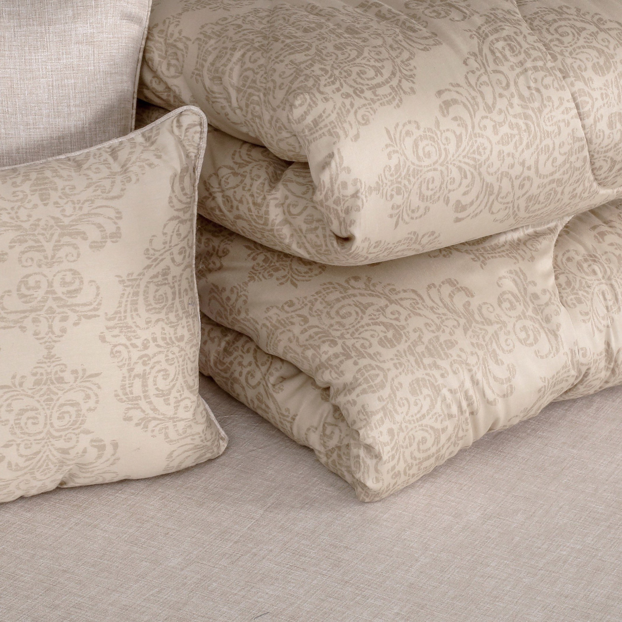 طقم ألحفة وبياضات قطن مقاس سوبر كينج 9- قطع من كلاوديا- 240x240 سم-hbxhomeware-hbxdecorandfurnishings-image-3