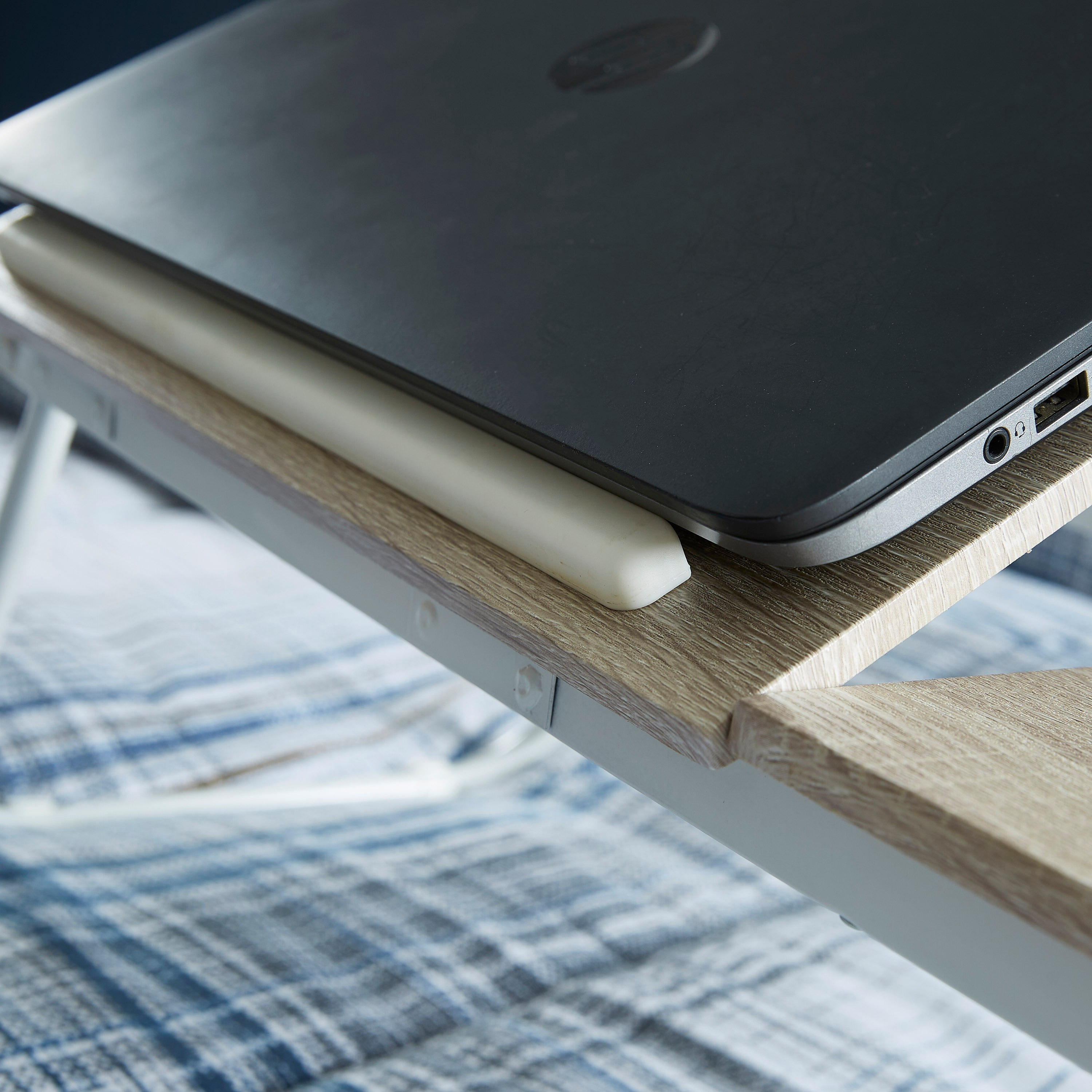 Cooper Laptop Tray-hbxfurniture-livingroom-endtables-image-3