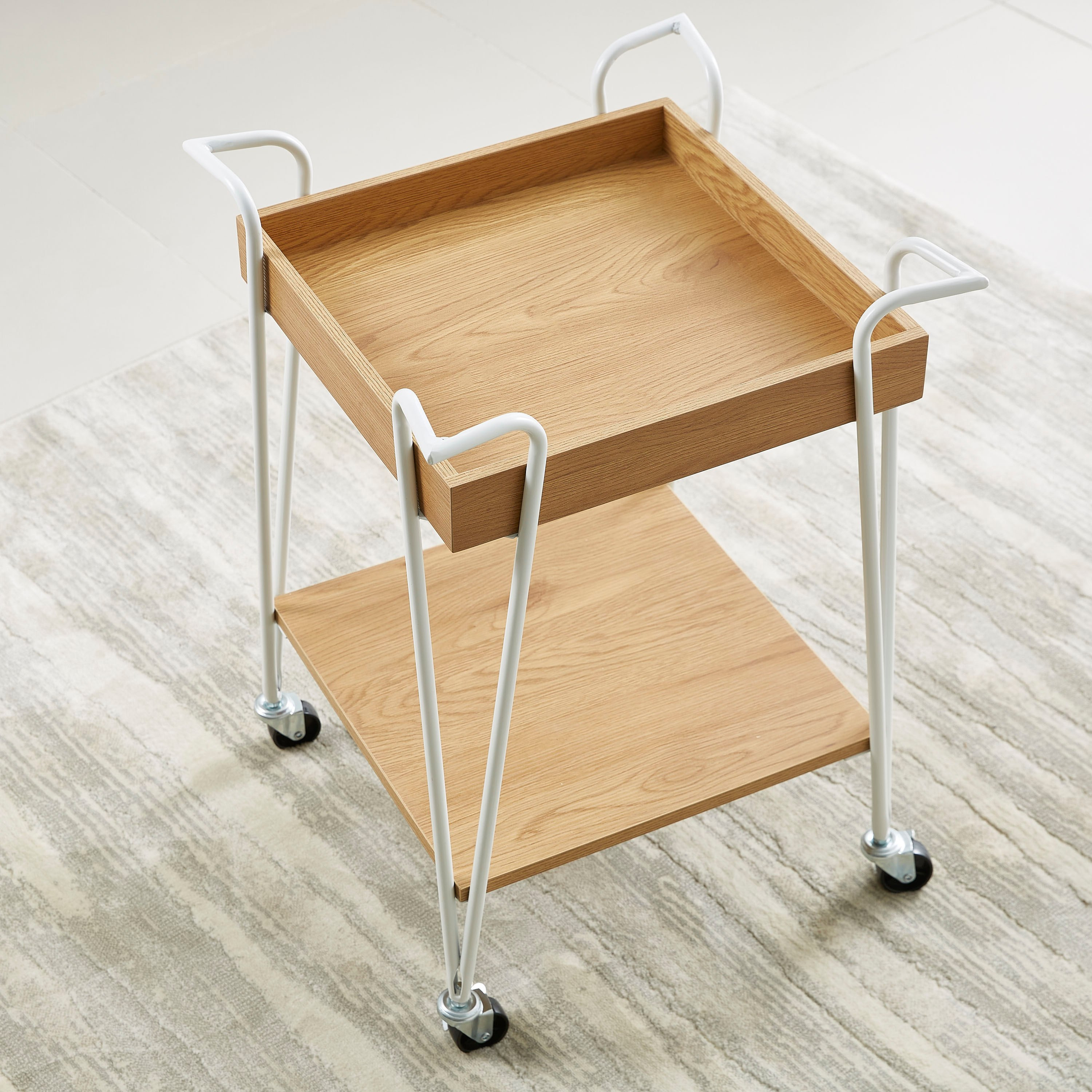 عربة مطبخ بطابقين من السويد-hbxlivingroom-tablesandstands-servingtrolleys-image-4