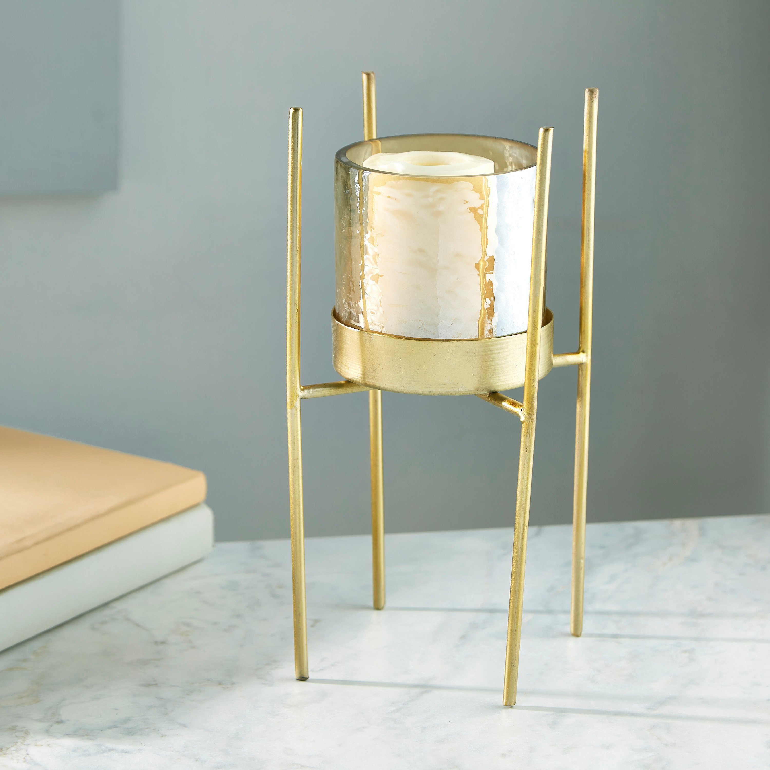حامل شموع من المعدن والزجاج من إيفانا - 28 سم-hbxlivingroom-decorandaccessories-candleholders-image-1