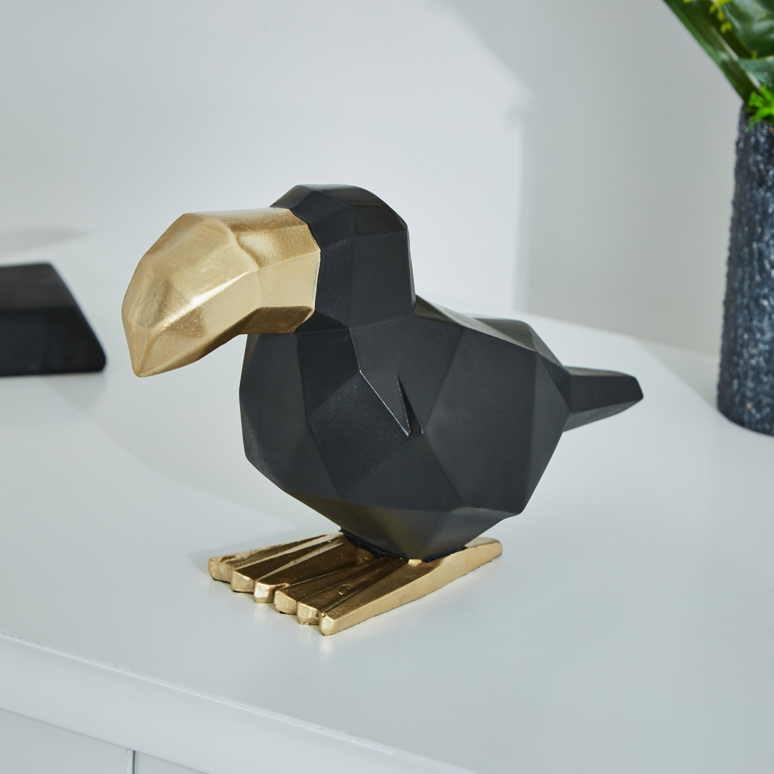 تمثال طوقان متعدد الأوجه بولسيرين من كوينتين-hbxhomeware-homedecor-figurinesandornaments-image-1