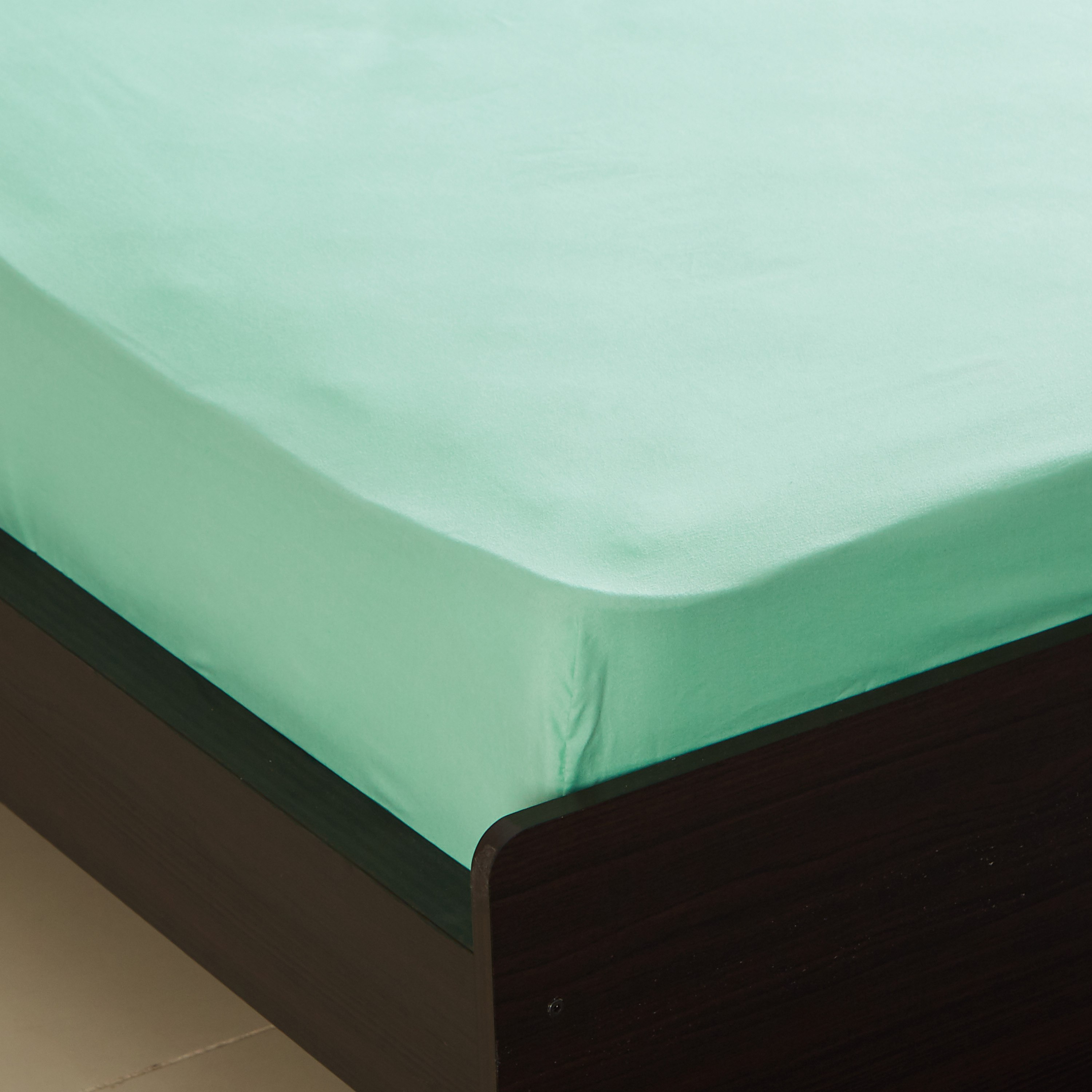 شرشف مطّاطي سادة مقاس فردي مايكرو فايبر من بيلا - 90x200 سم-hbxhomeware-hbxbedroom-image-3
