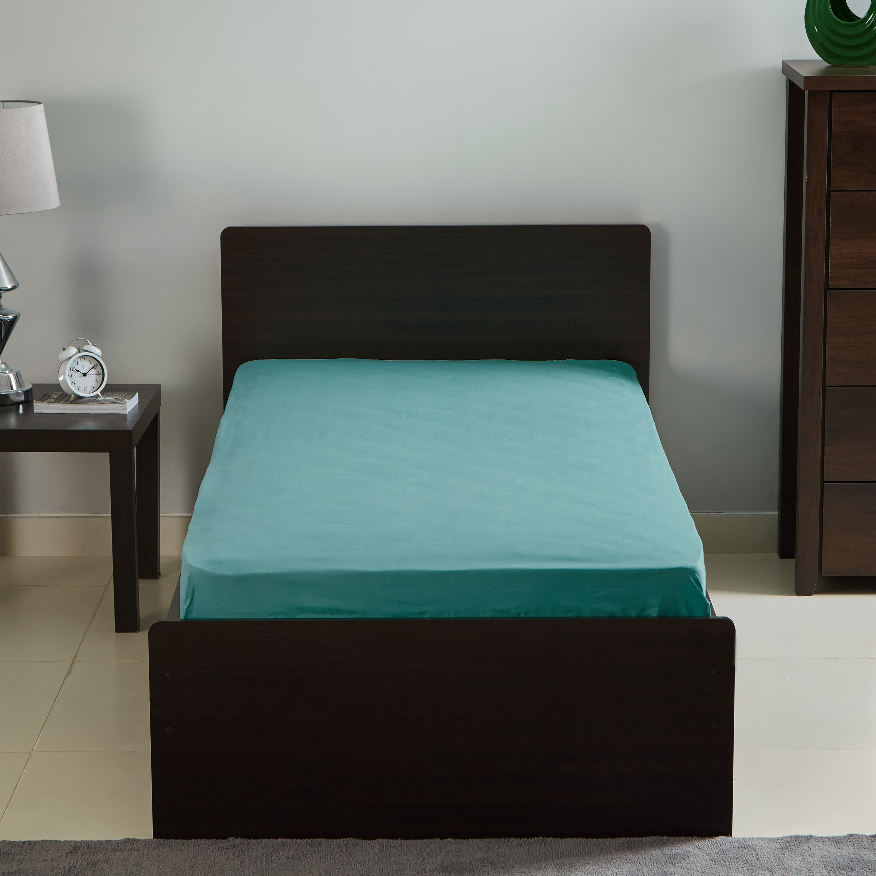 Bella Microfiber Single Sized Solid Fitted Sheet - 90x200 cm-hbxhomeware-hbxbedroom-image-2