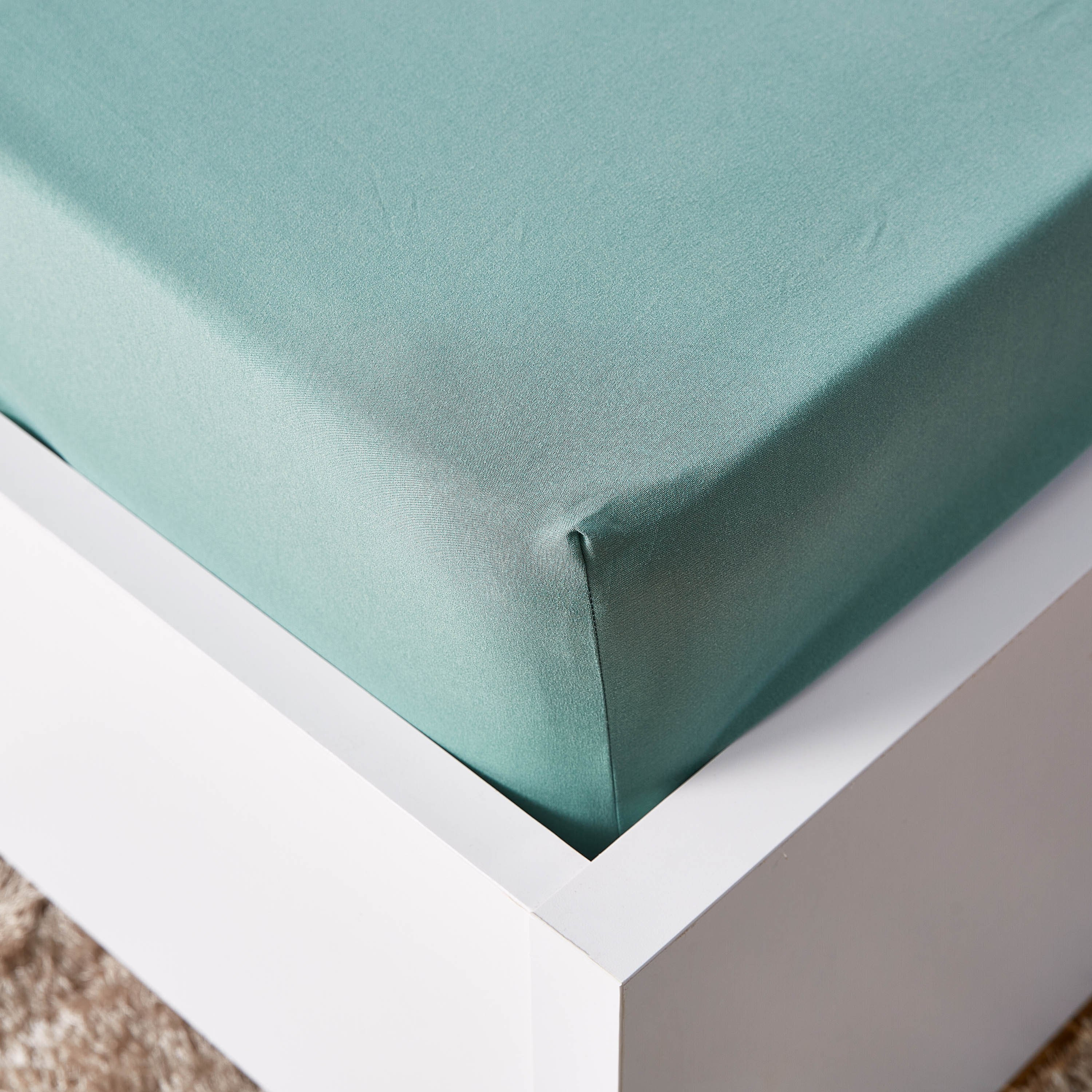 شرشف مطّاطي سادة مقاس كينج من بيلا - 180x200 سم-hbxhomeware-bedding-fittedsheets-image-4