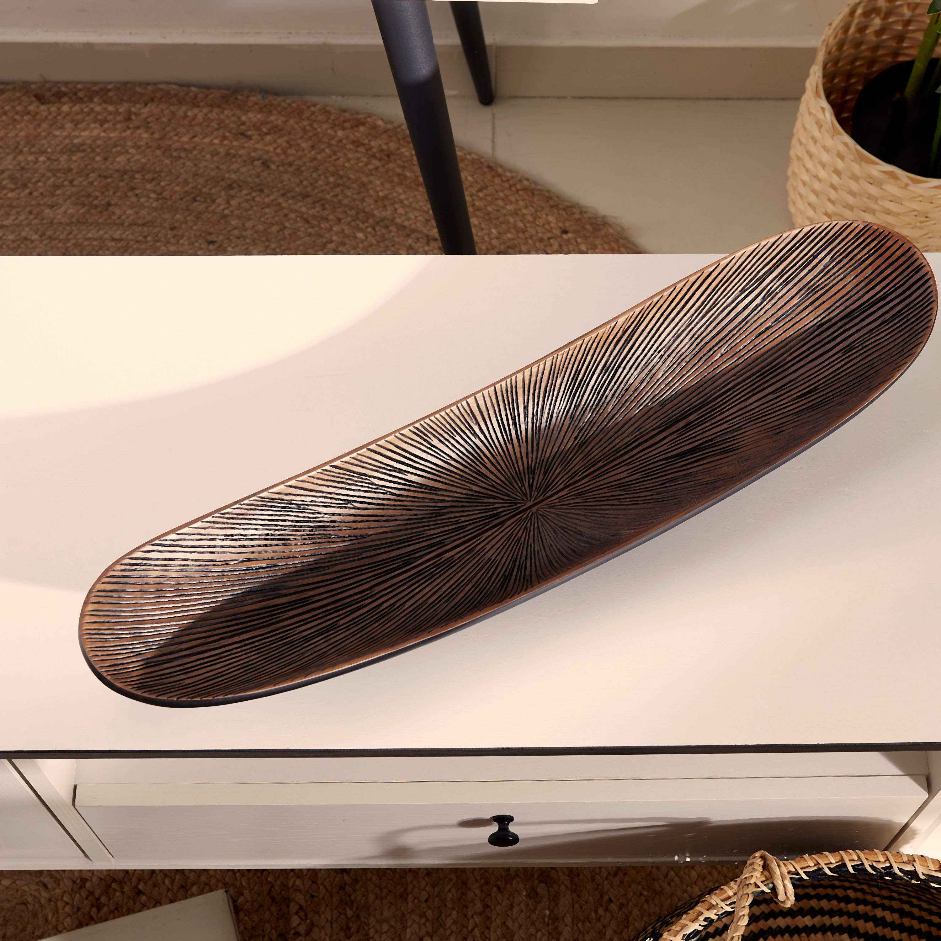Oak Star Burst Polyresin Platter-PROMO_HB_AE_B1G1_250925-image-2