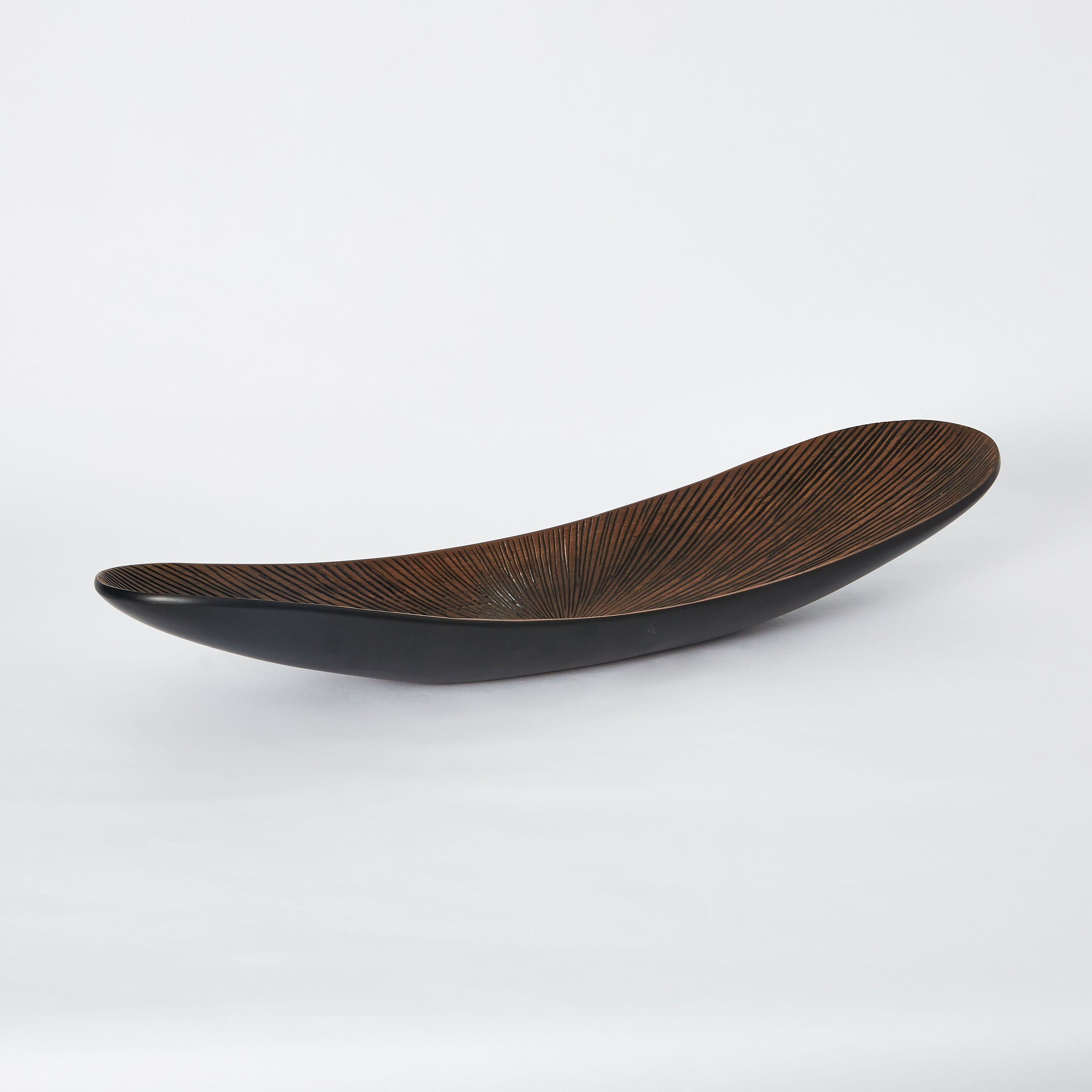 Oak Star Burst Polyresin Platter-PROMO_HB_AE_B1G1_250925-image-5