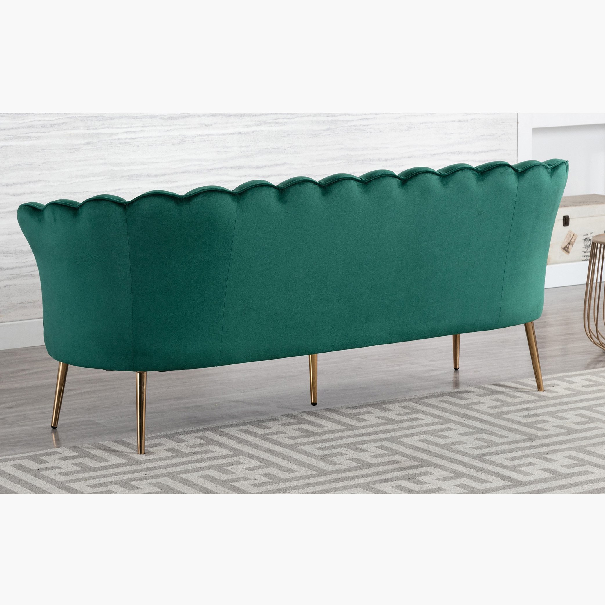 كنبة مخمليّة 3 مقاعد من بيتال-hbxlivingroom-sofasandarmchairs-sofas-image-4