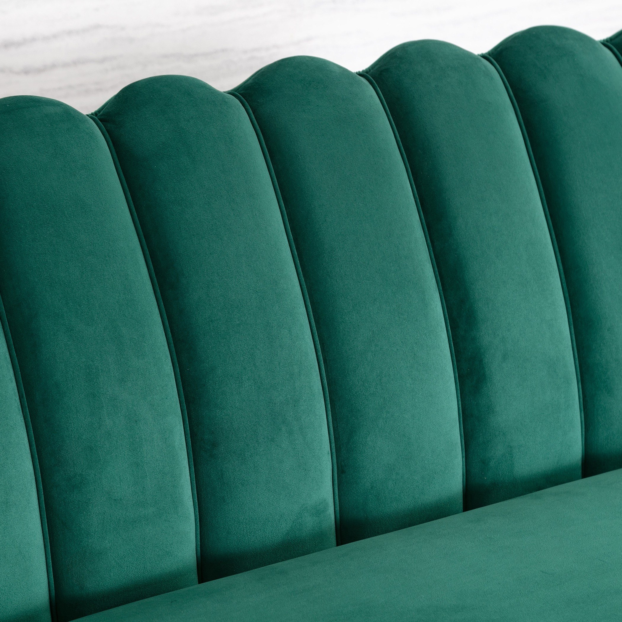 كنبة مخمليّة 3 مقاعد من بيتال-hbxlivingroom-sofasandarmchairs-sofas-image-6