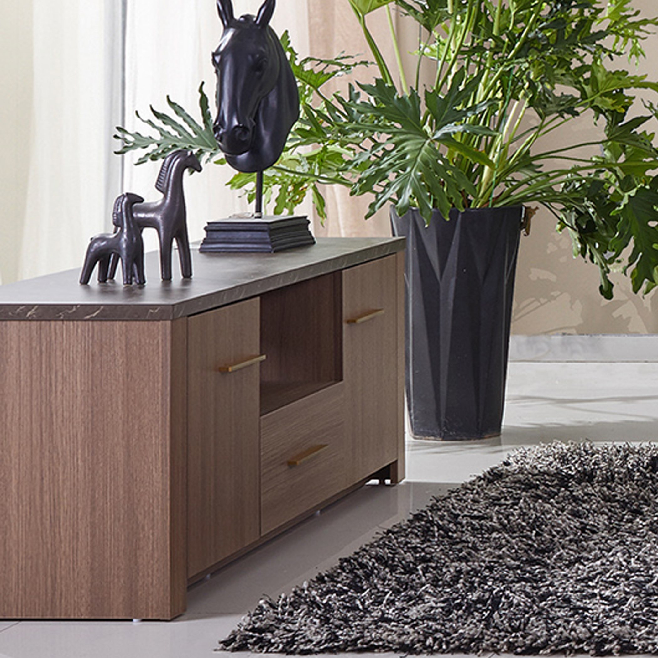 وحدة تلفاز منخفضة لأجهزة حتى 65 بوصة من كاينا-hbxlivingroom-mediaunitsandstorage-tvunits-image-1