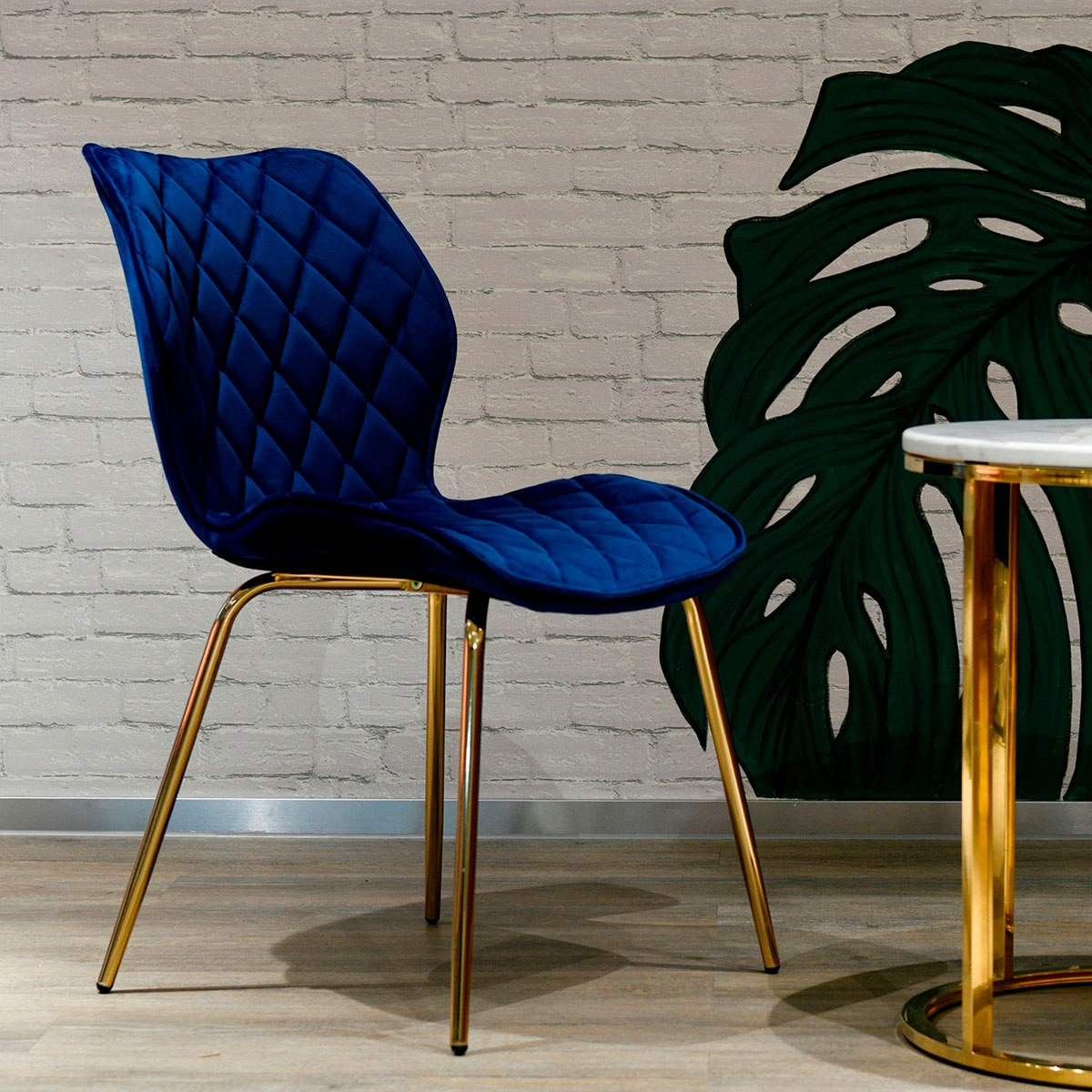 كرسي سفرة منجّد من ميجان-hbxdiningroom-diningchairs-image-1