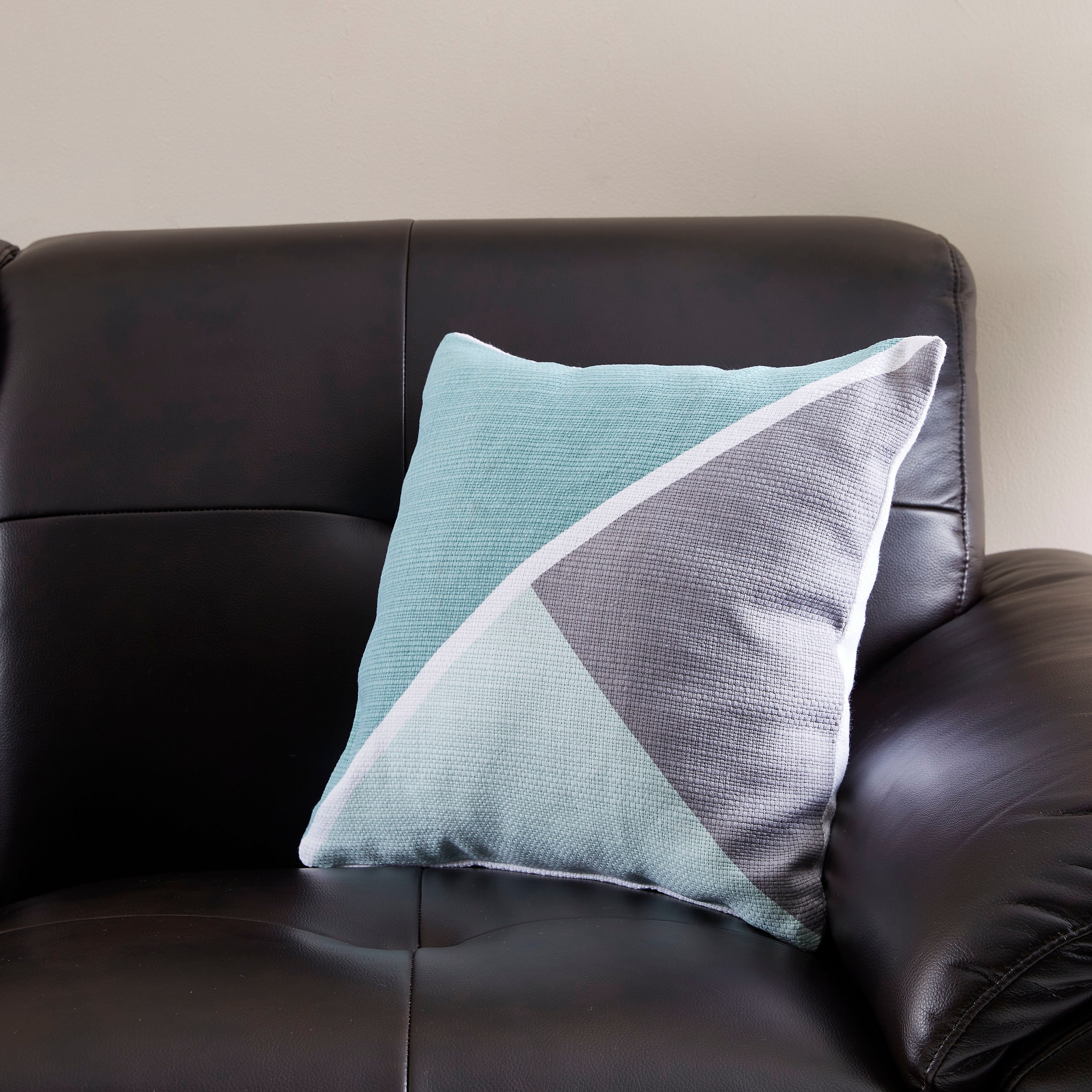غطاء وسادة قطني بطبعات من سكاندي أدلير- 40x40 سم-hbxhomeware-cushionsandcovers-cushioncovers-image-1
