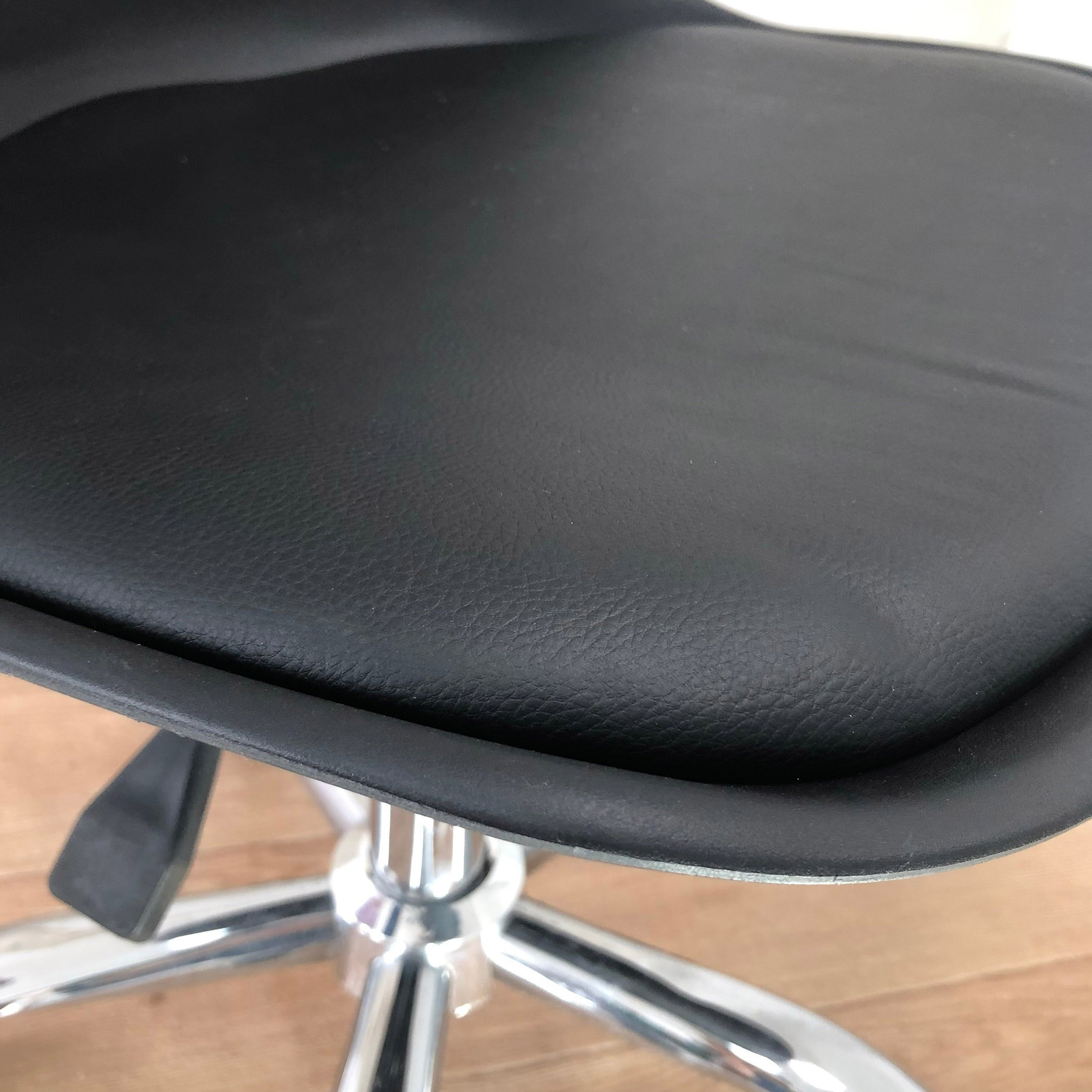 كرسي مكتب من كودي-hbxfurniture-kidsroom-studychairs-image-3
