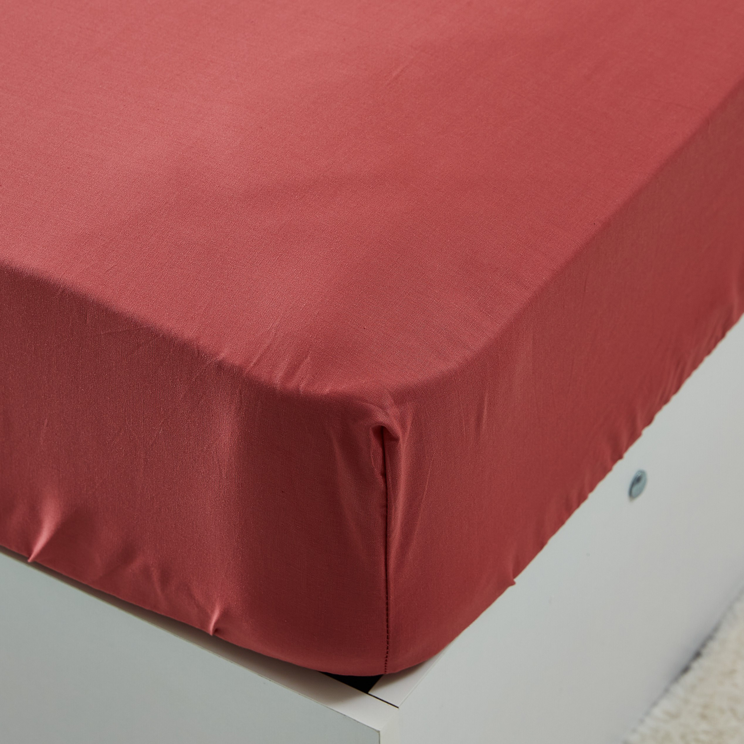 شرشف مطّاطي فردي بولي قطن سادة من بريستول- 90x200 سم-hbxhomeware-hbxbedroom-image-3