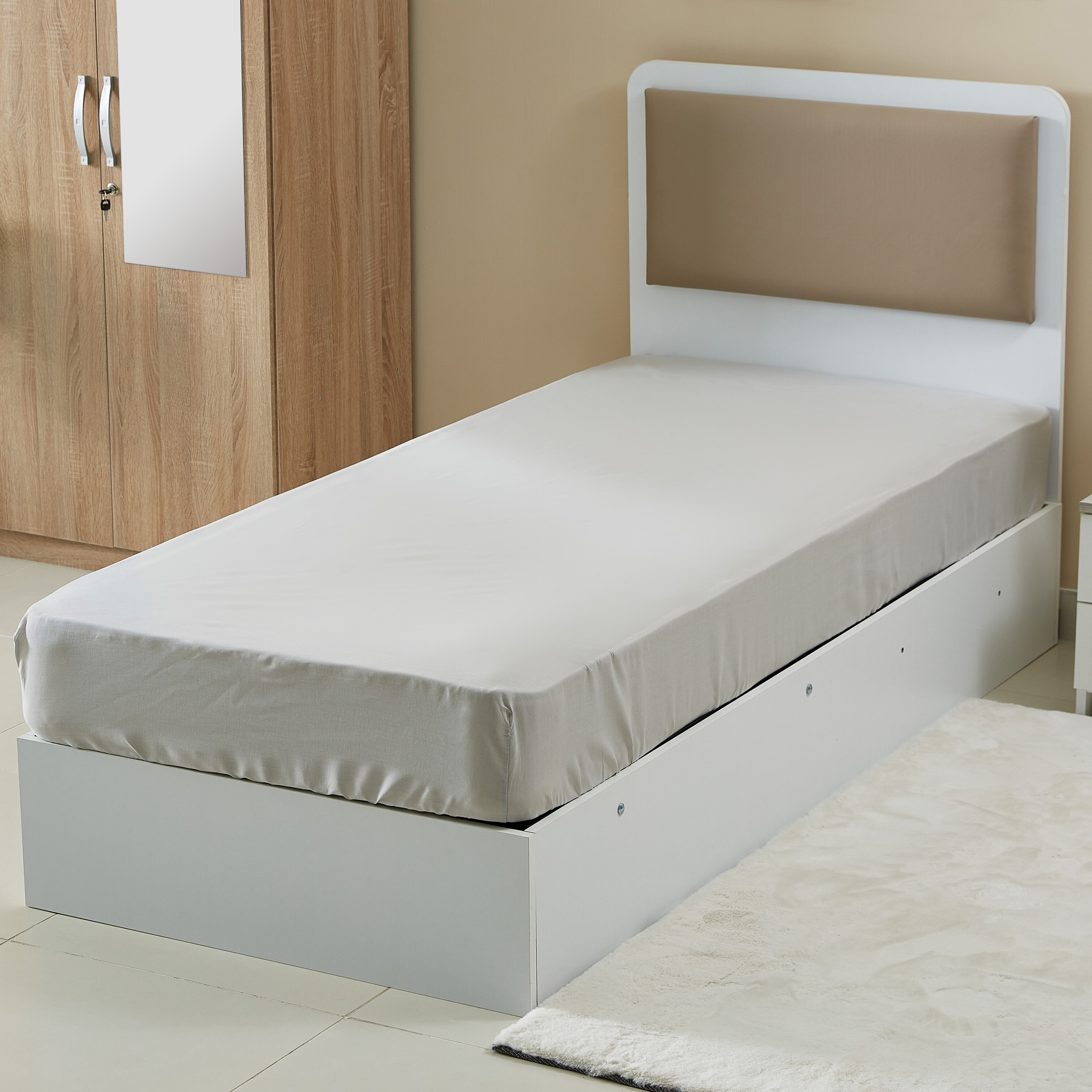 شرشف مطّاطي فردي بولي قطن سادة من بريستول- 90x200 سم-hbxhomeware-hbxbedroom-image-1