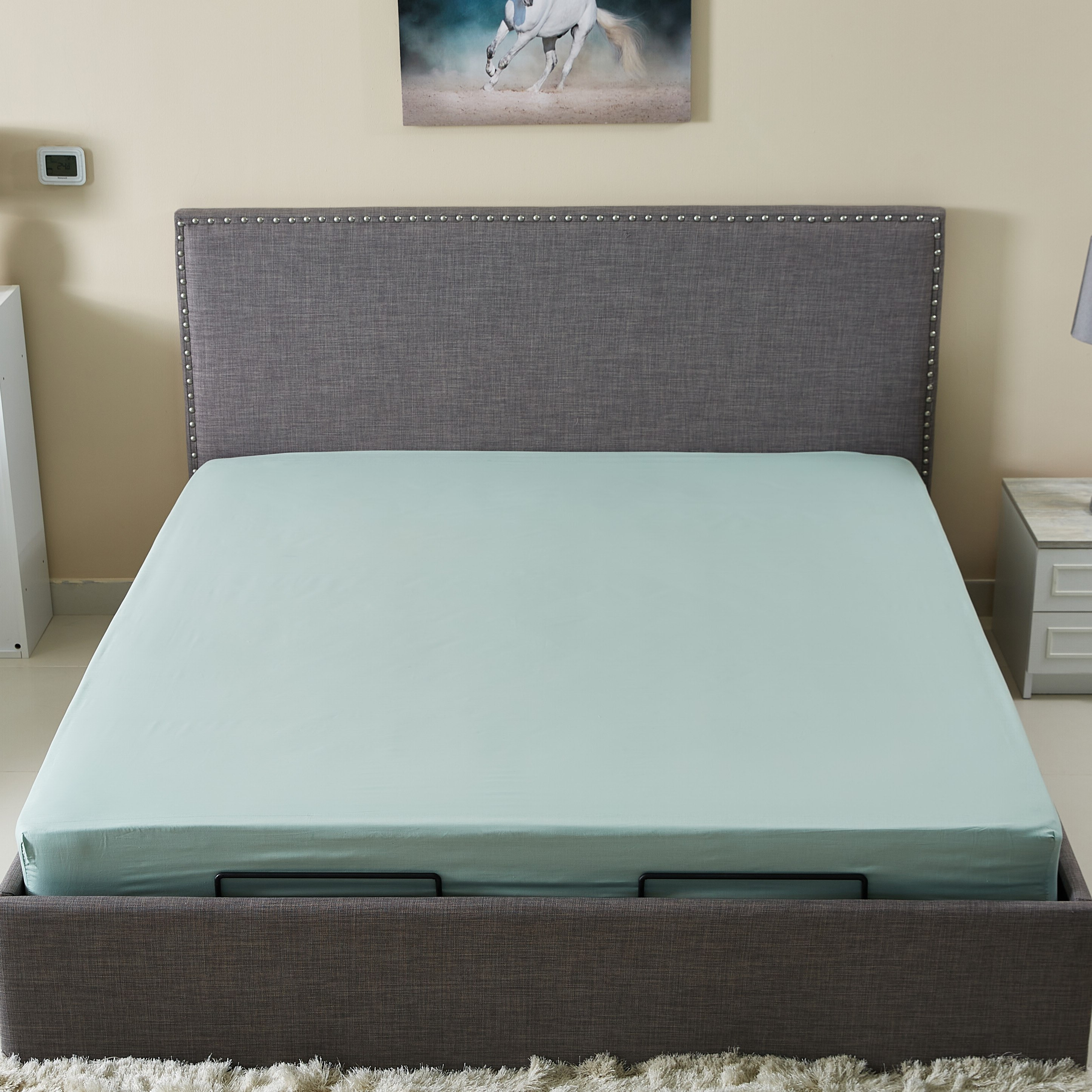 شرشف مطّاطي مقاس كينج بولي قطن سادة من بريستول - 180x200 سم-hbxhomeware-hbxbedroom-image-1