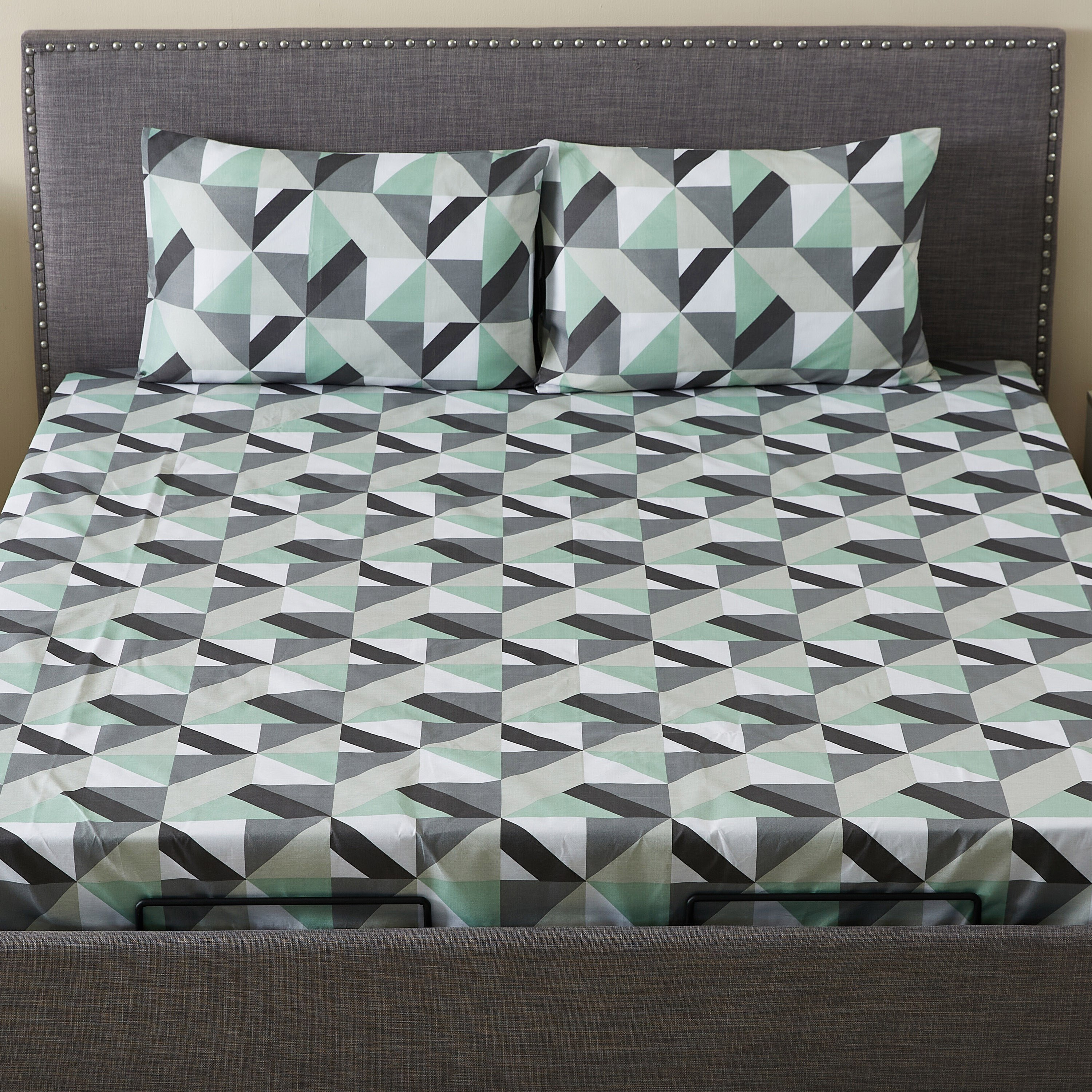 طقم شرشف مسطح مقاس كينج 3 قطع من أتلانتا جايد - 240 × 260 سم-hbxhomeware-hbxbedroom-image-2