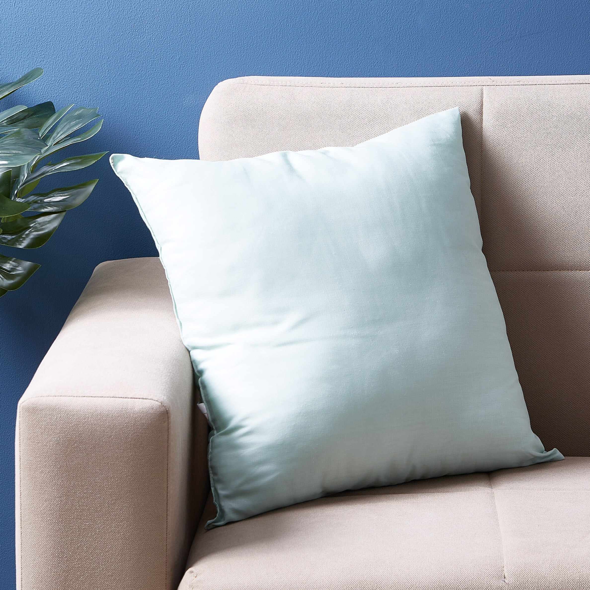 وسادة محشوة من بريستول - 50x50 سم-hbxlivingroom-furnishings-cushionsandcovers-filledcushions-image-1