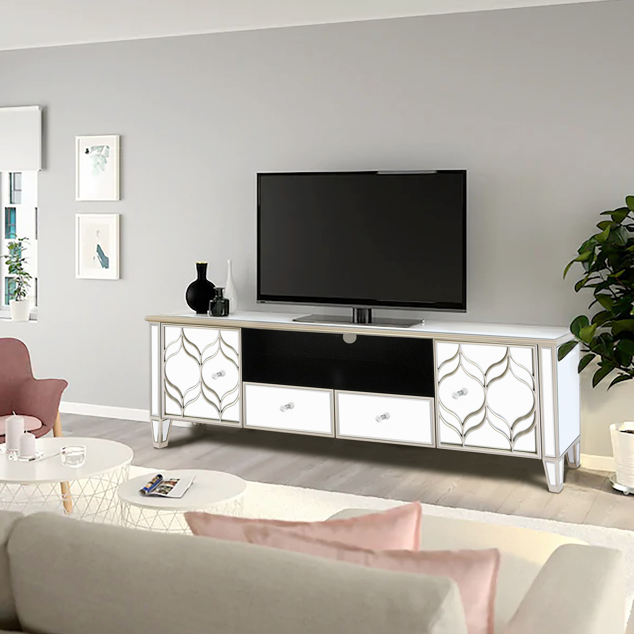 وحدة تلفزيون منخفضة للتلفزيون حتى 70 بوصة من شارلوت-hbxlivingroom-mediaunitsandstorage-tvunits-image-1