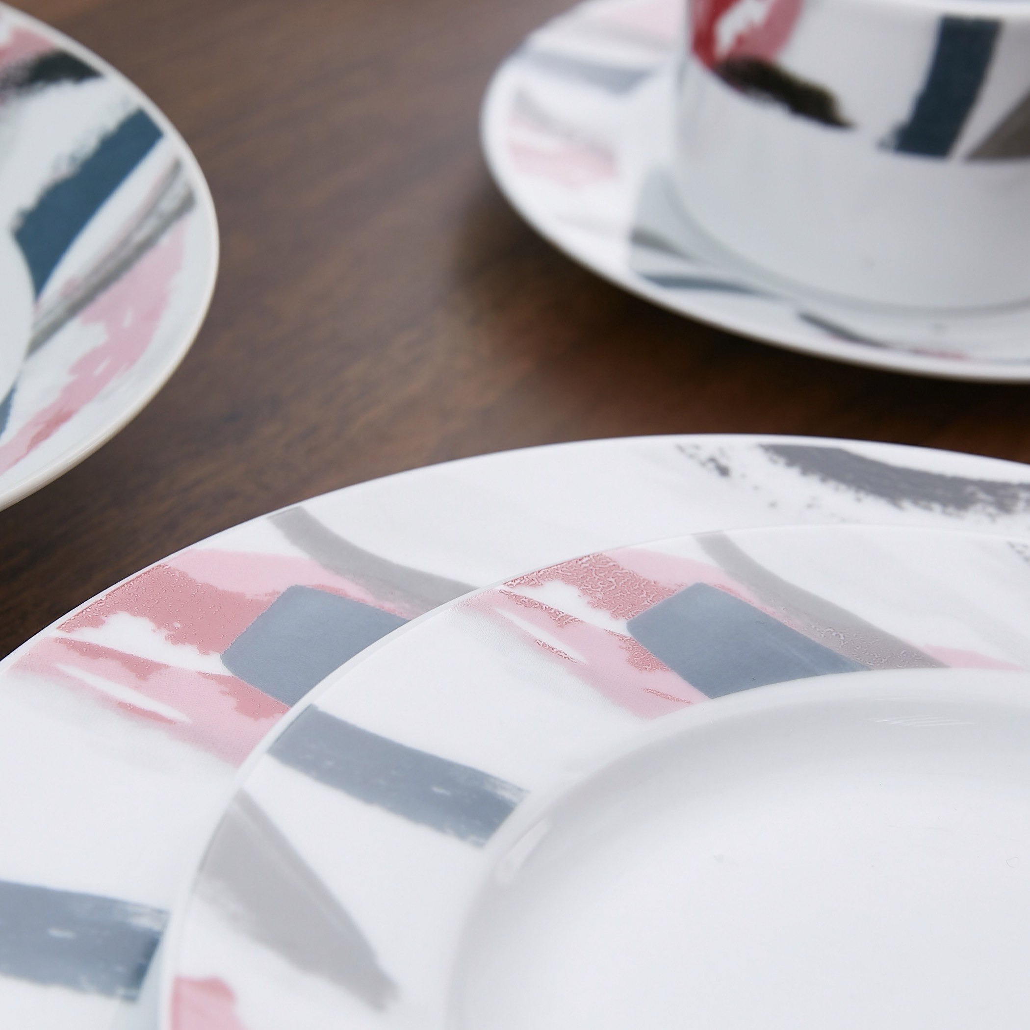 طقم سفرة 20 قطعة بطبعات براش ستروك من إمبيريال-hbxhomeware-hbxkitchen-image-7