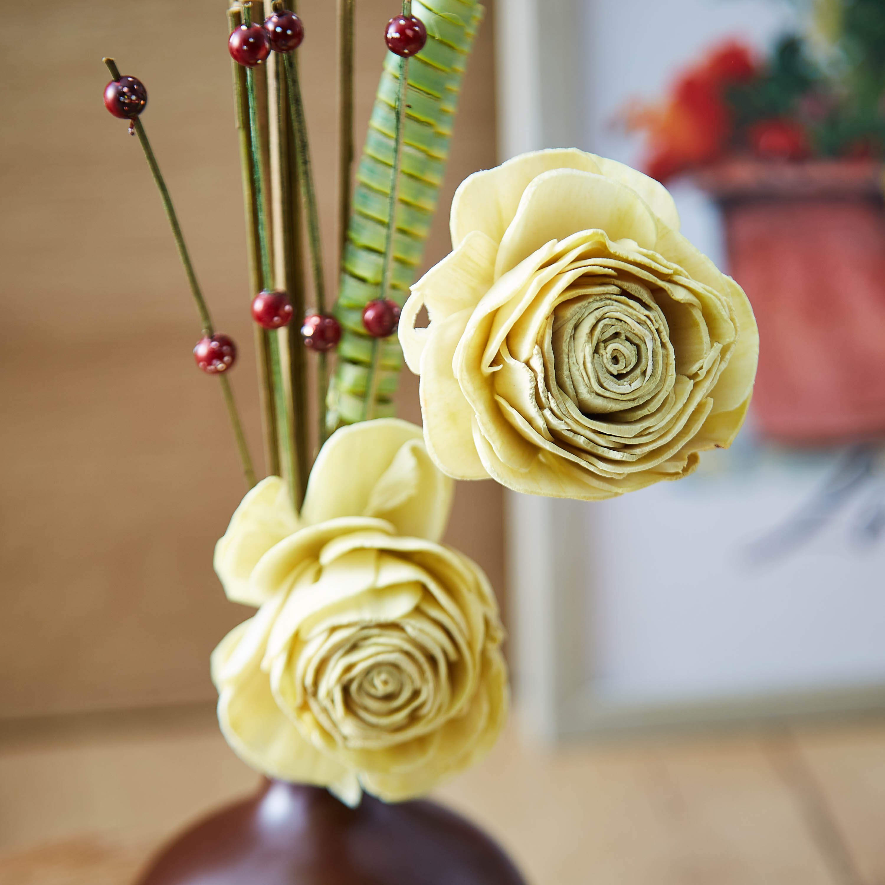 زهور برين في مزهرية سيراميك-hbxdecorandfurnishings-homeaccessories-artificialflowersandplants-image-2