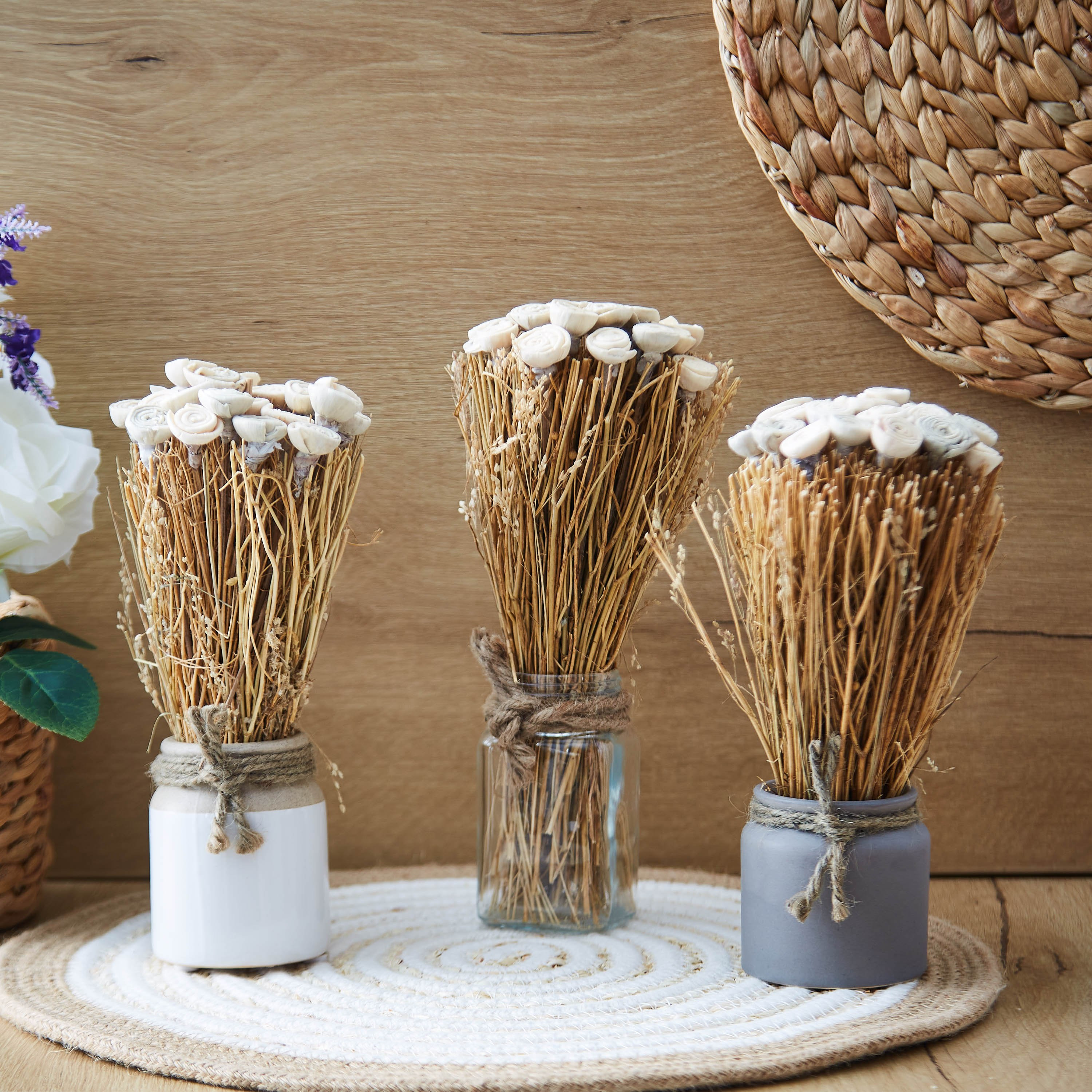 زهور مجففة مرتبة في إصيص سيراميكي من إتنا - 18 سم-hbxdecorandfurnishings-homeaccessories-artificialflowersandplants-image-4