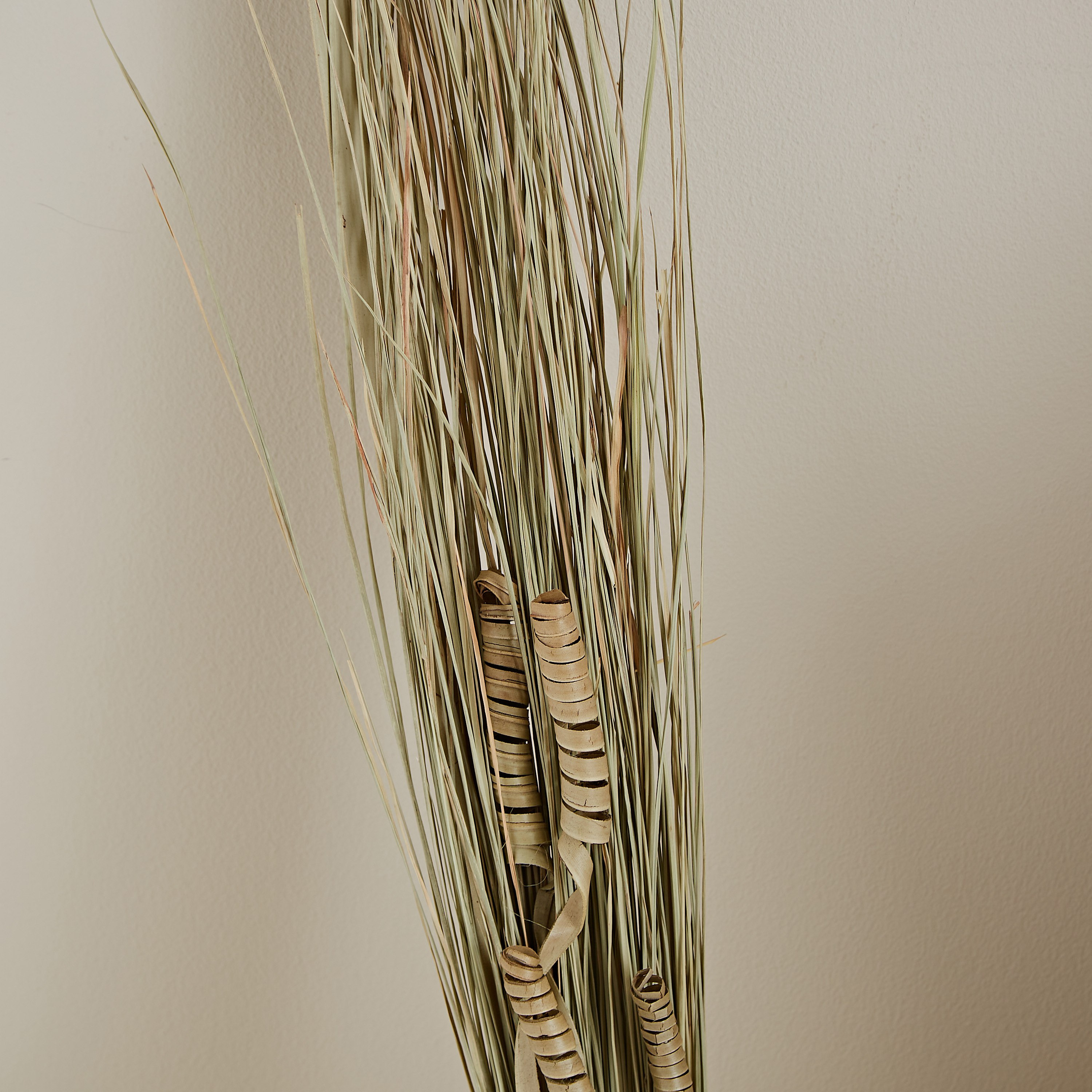 عصا زينة بأعواد الباجرا والعشب من إتنا - 100 سم-hbxdecorandfurnishings-homeaccessories-artificialflowersandplants-image-2