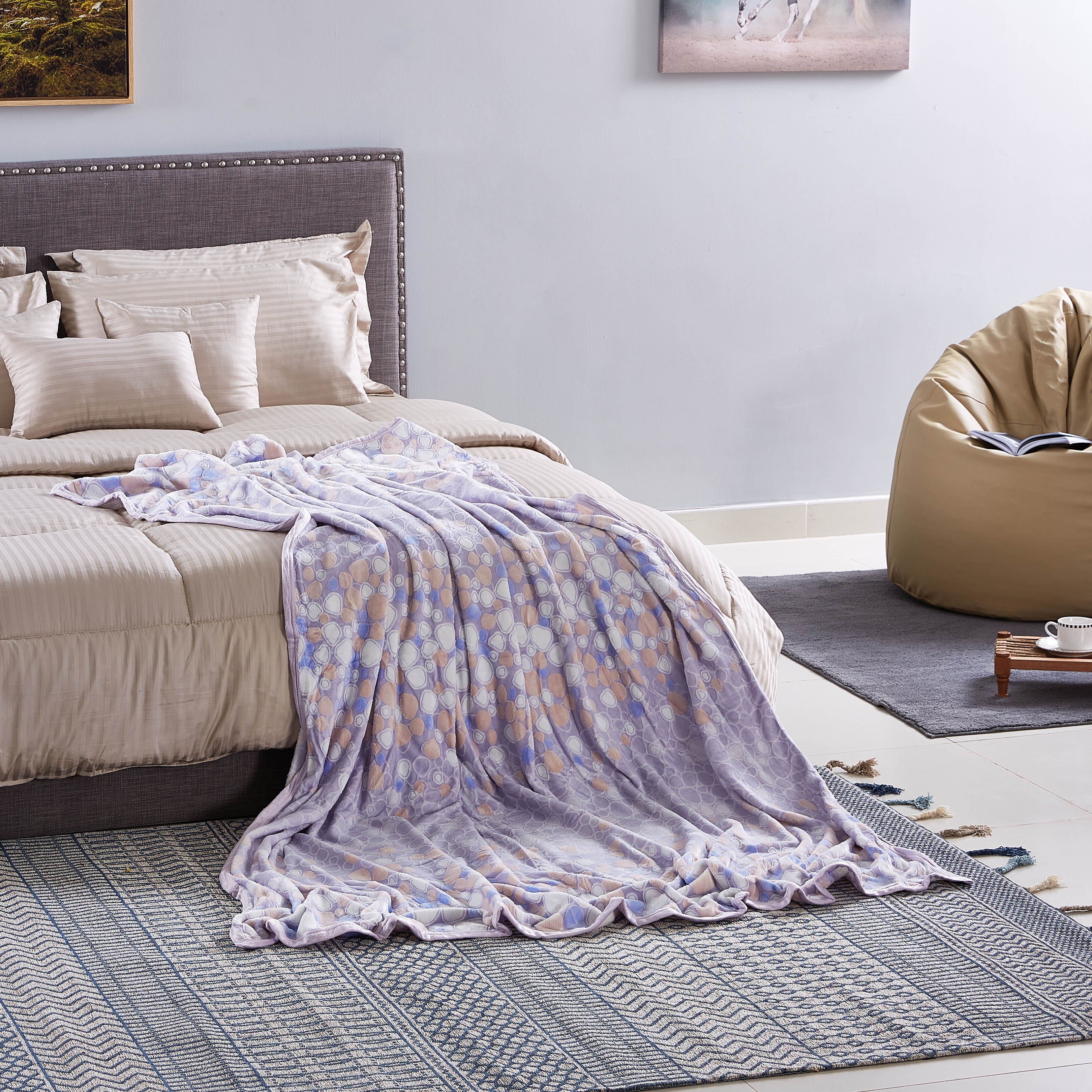 بطّانية ميكرو فلانيل من صوفي - 200x220 سم-hbxhomeware-hbxbedroom-image-1