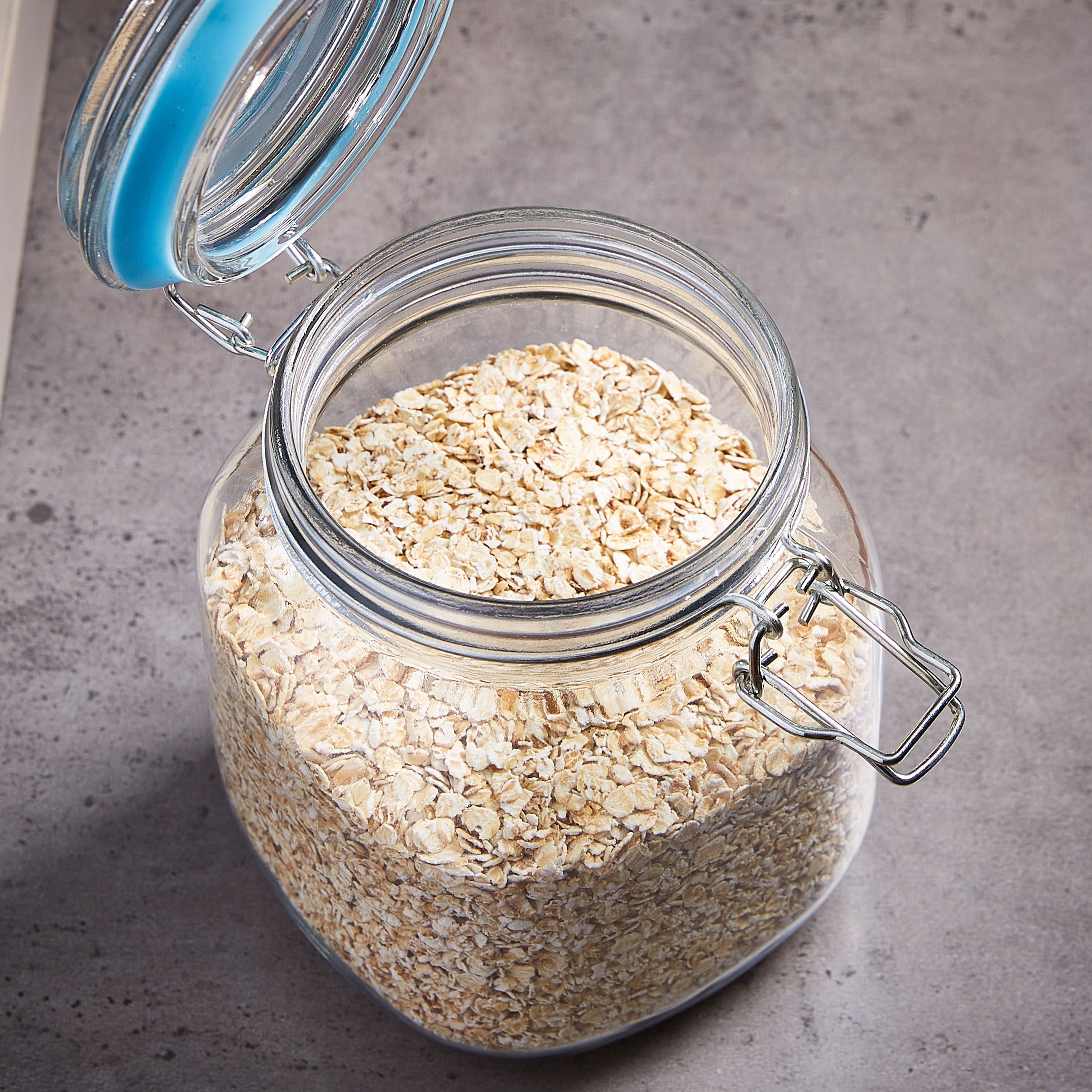 حاوية زجاجيّة مربّعة بمشبك إغلاق - 1 لتر-hbxhomeware-hbxkitchen-image-3
