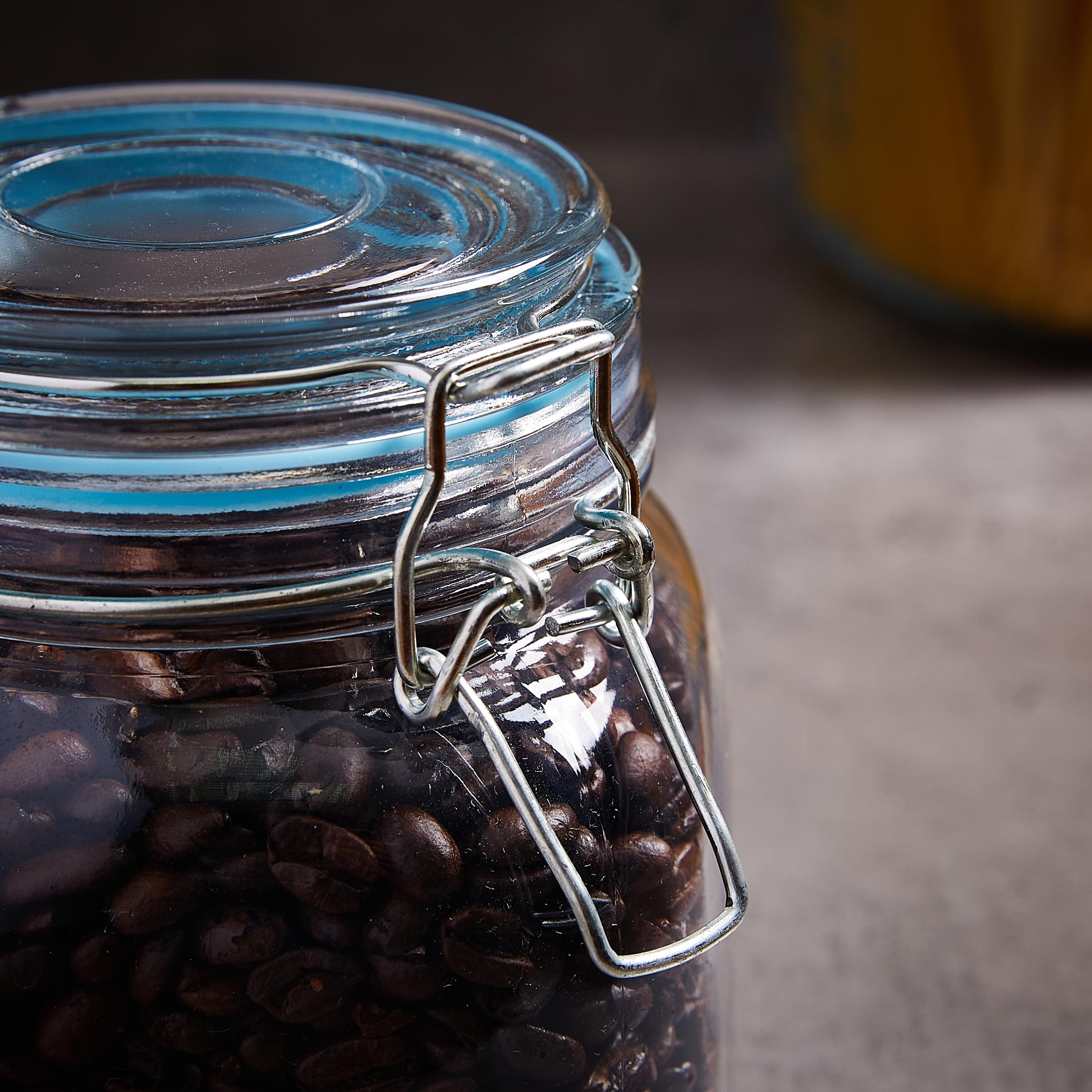 حاوية زجاجيّة مربّعة بمشبك إغلاق - 700 مل-hbxhomeware-hbxkitchen-image-2